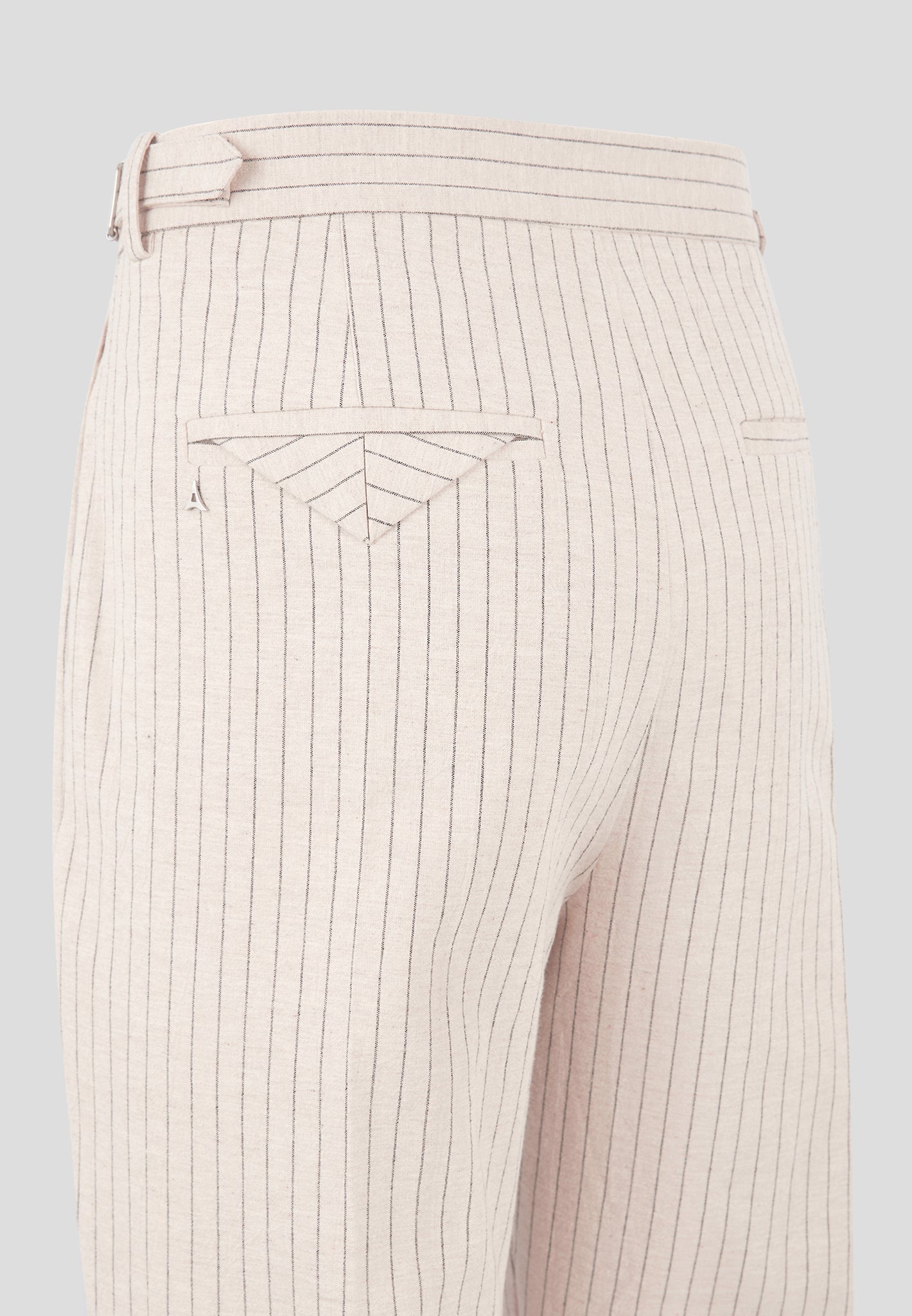 Pierre - Relaxed Fit Pinstripe Pleated Tailored Trousers - Beige