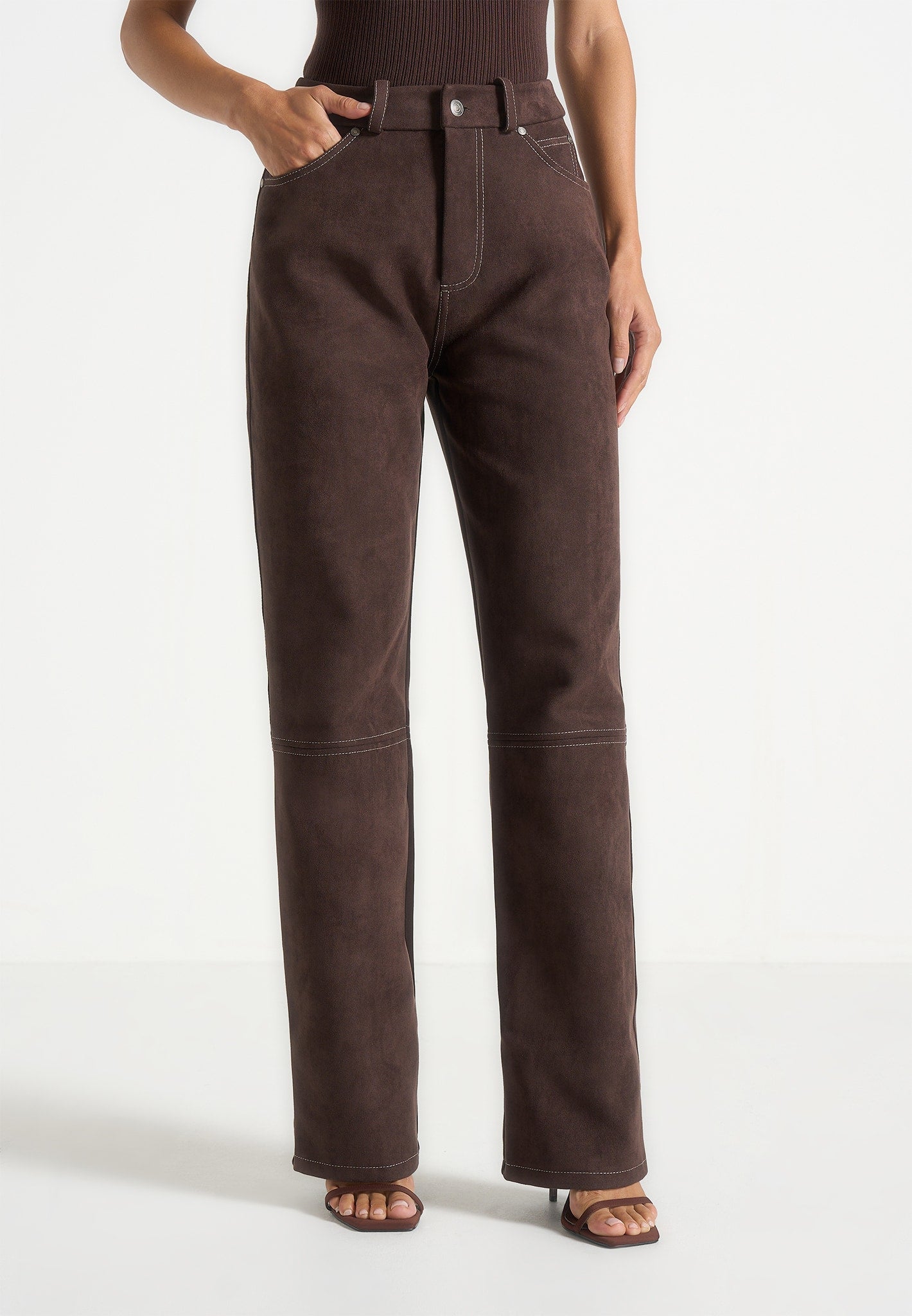 Kalie - Suede Boyfriend Jeans - Brown