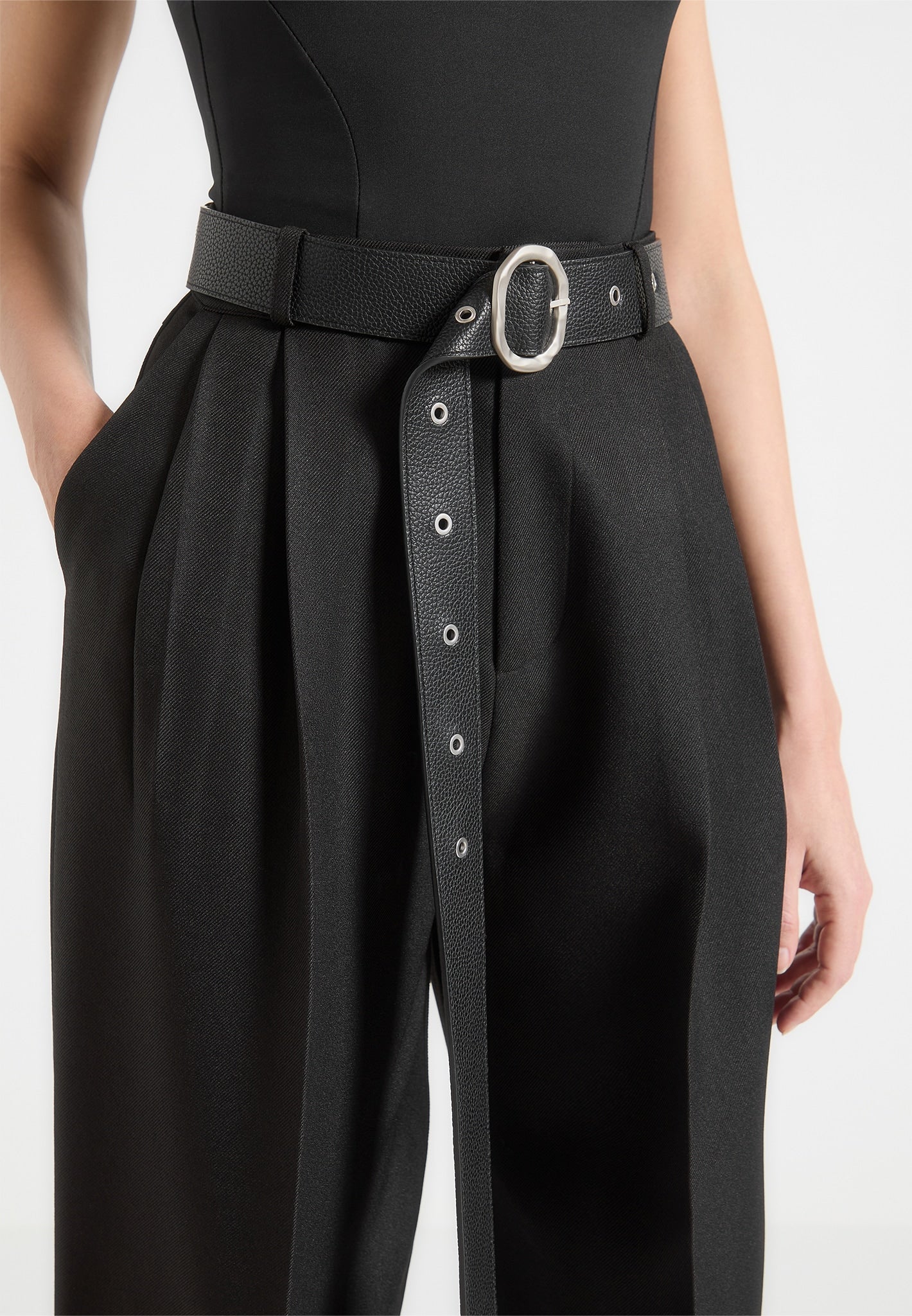 tailored-trousers-with-oversized-belt-and-ankle-ties-black