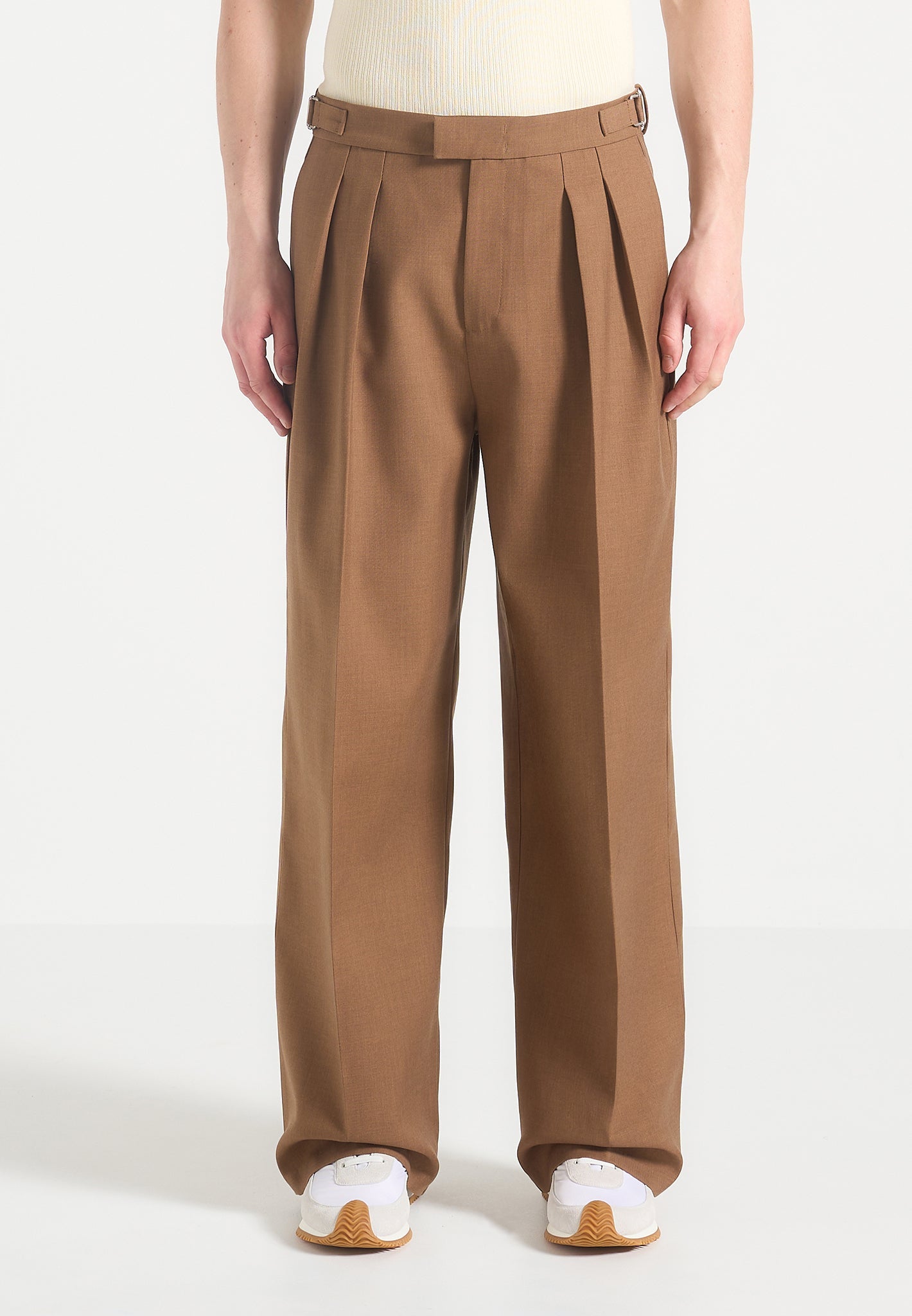 wide-leg-twin-pleat-tailored-trousers-fawn