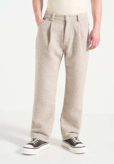boucle-pleated-jeans-beige