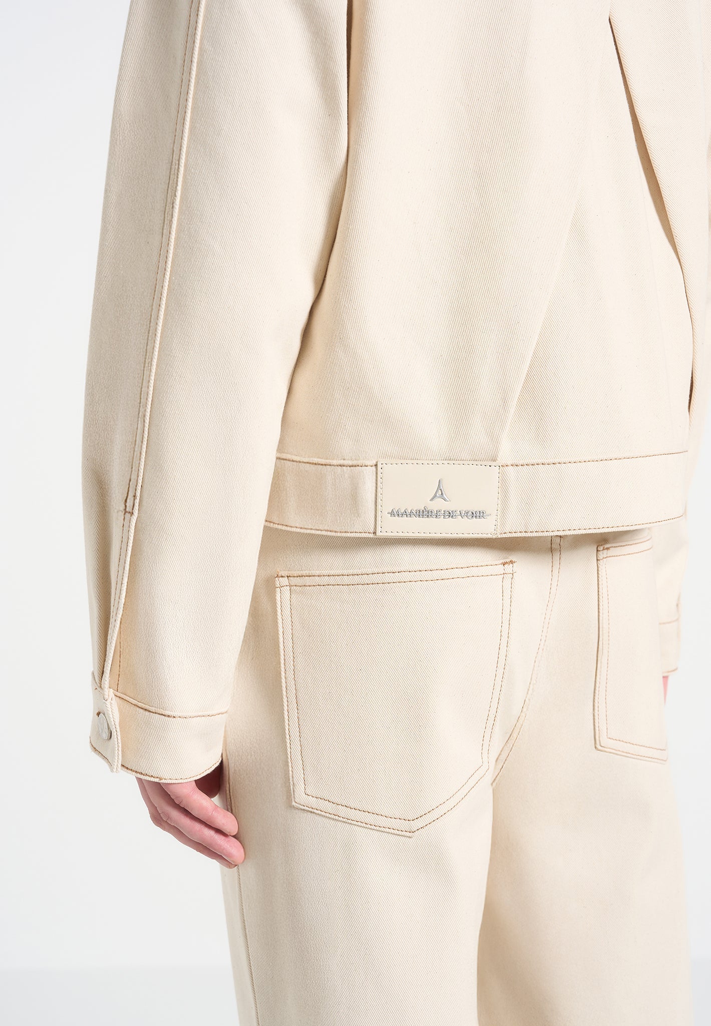 denim-jacket-with-back-pleat-cream