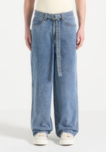 wide-leg-belted-jeans-blue-wash
