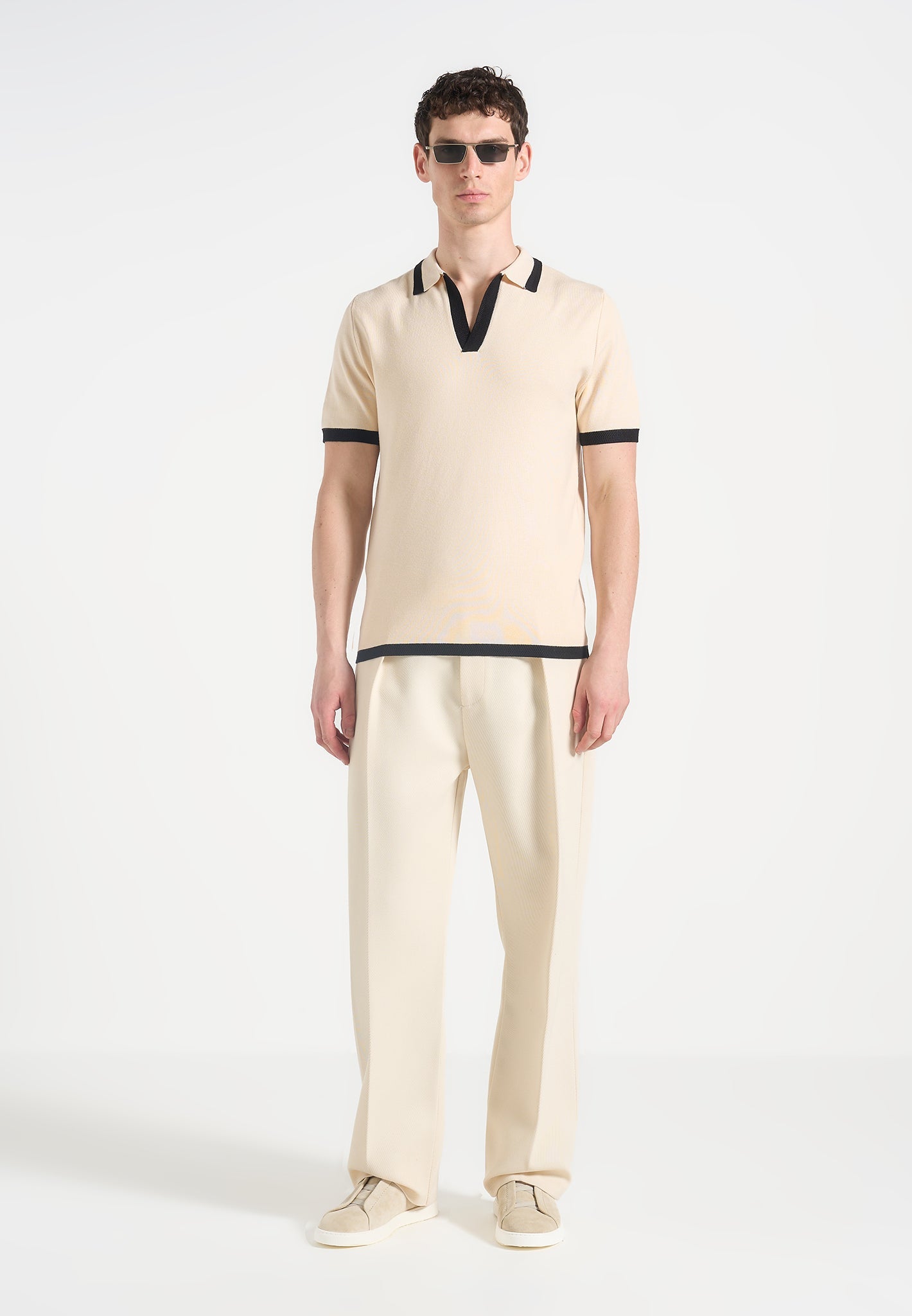 contrast-detail-knit-polo-shirt-cream