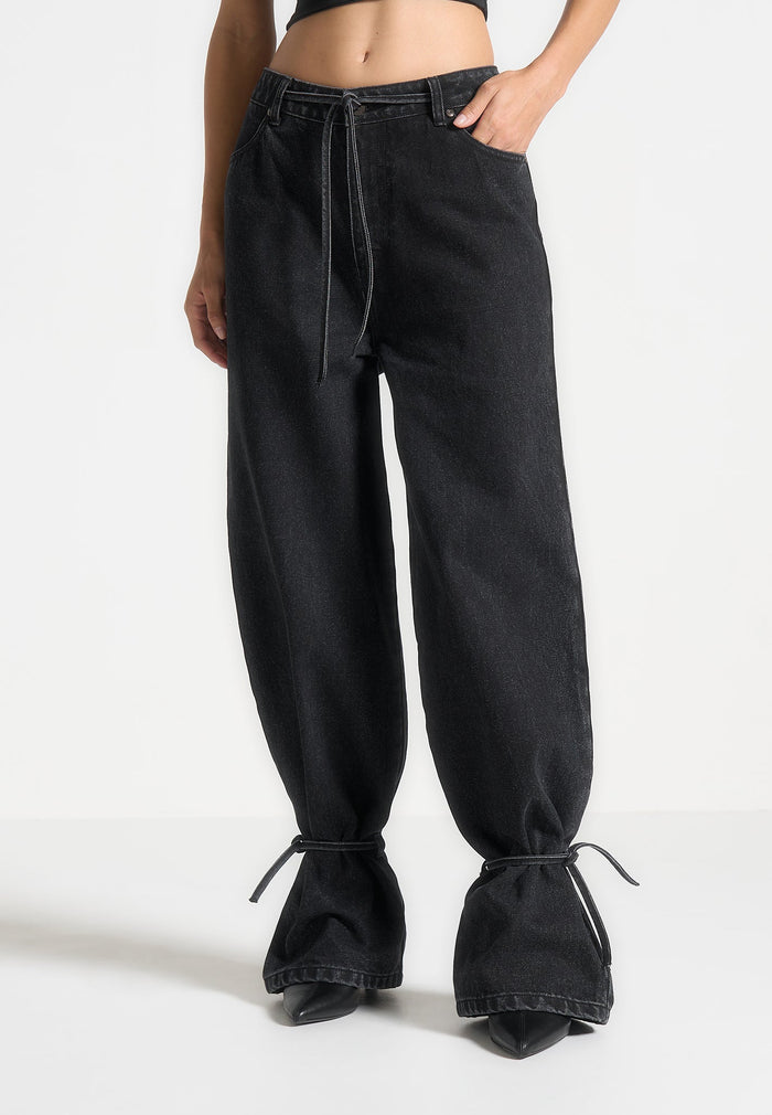 baggy-mid-rise-jeans-with-tie-waist-washed-black