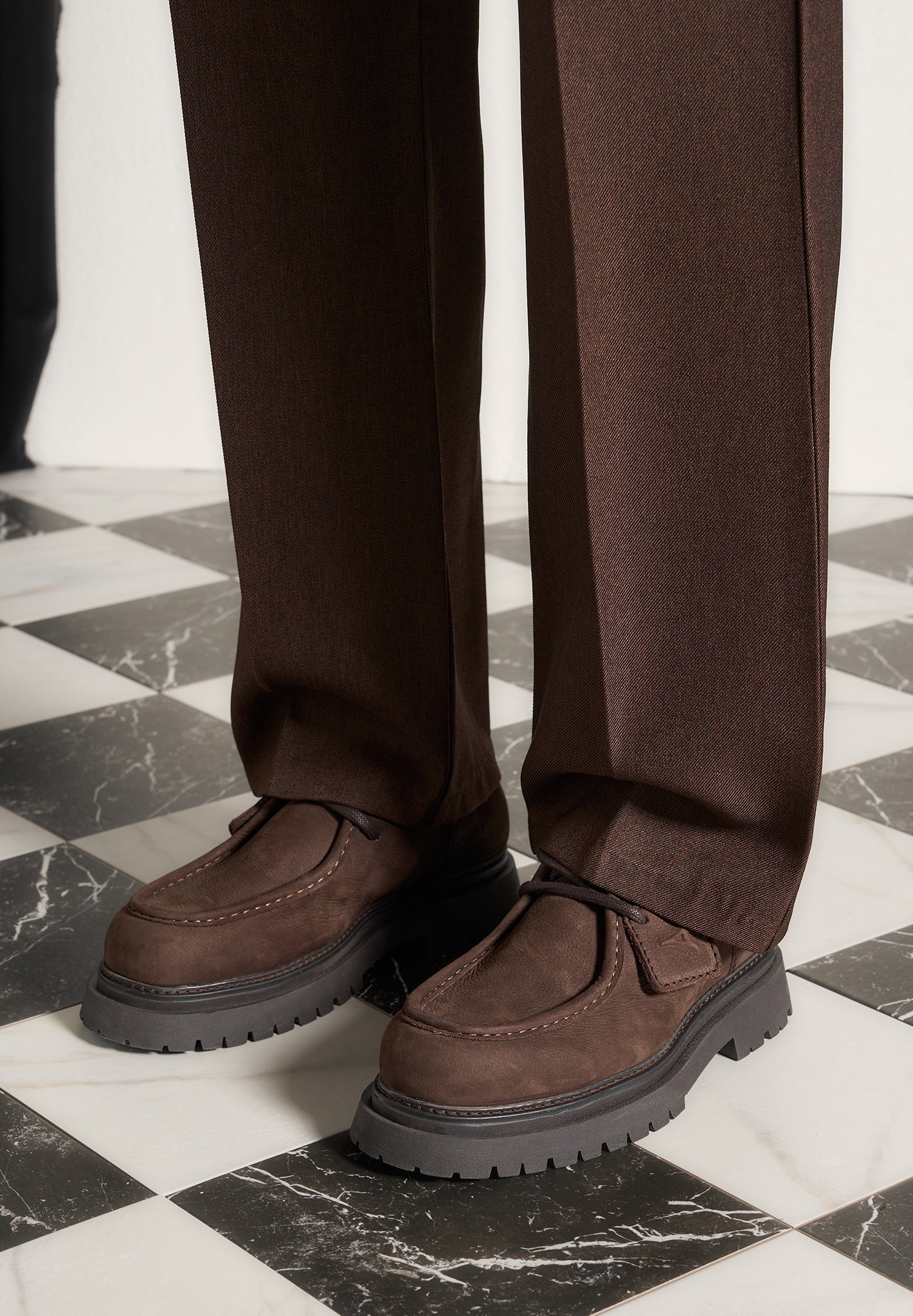 latelier-nubuck-lace-up-shoe-brown