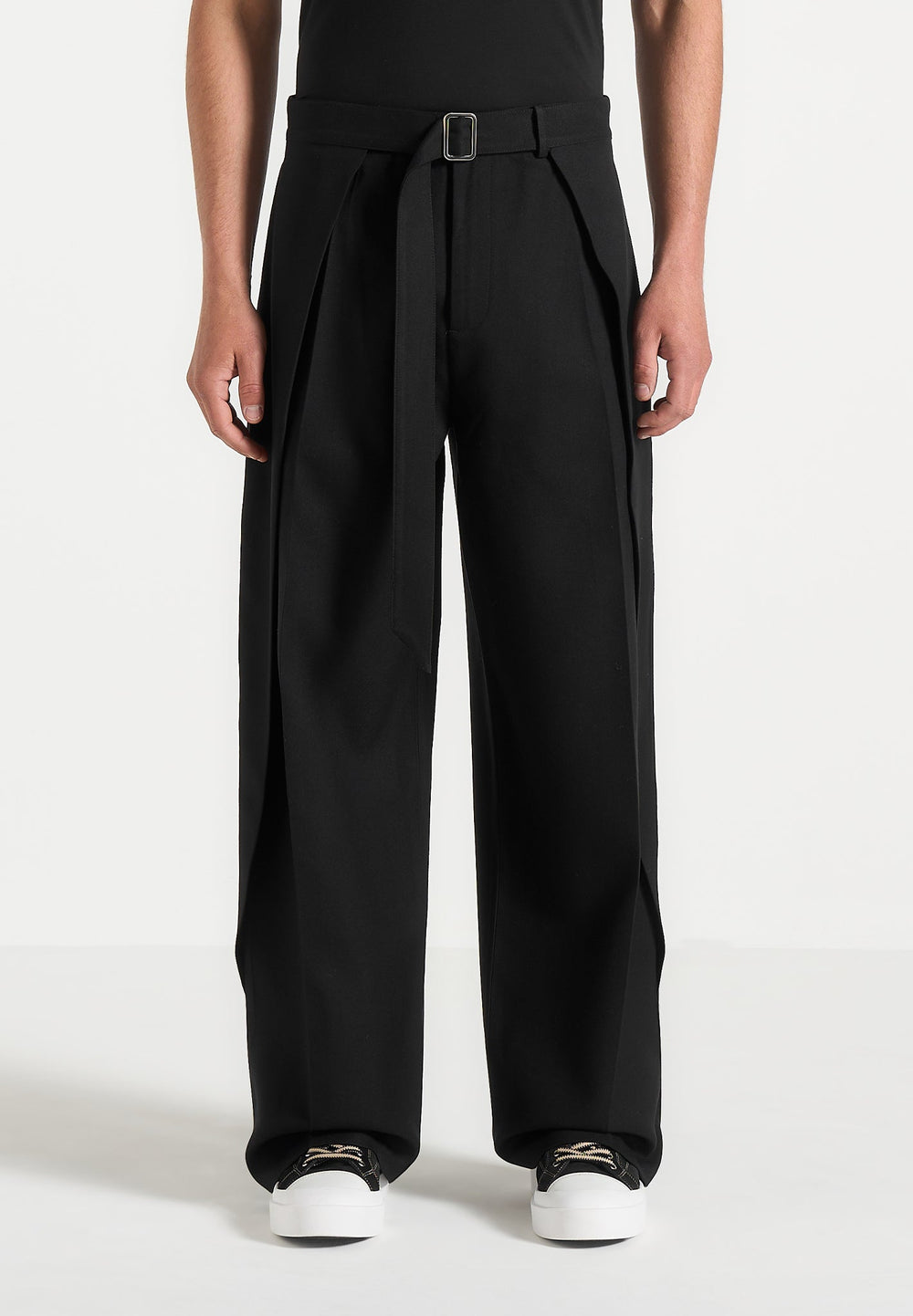 Charles - Relaxed Fit Wrap Leg Tailored Trousers - Black