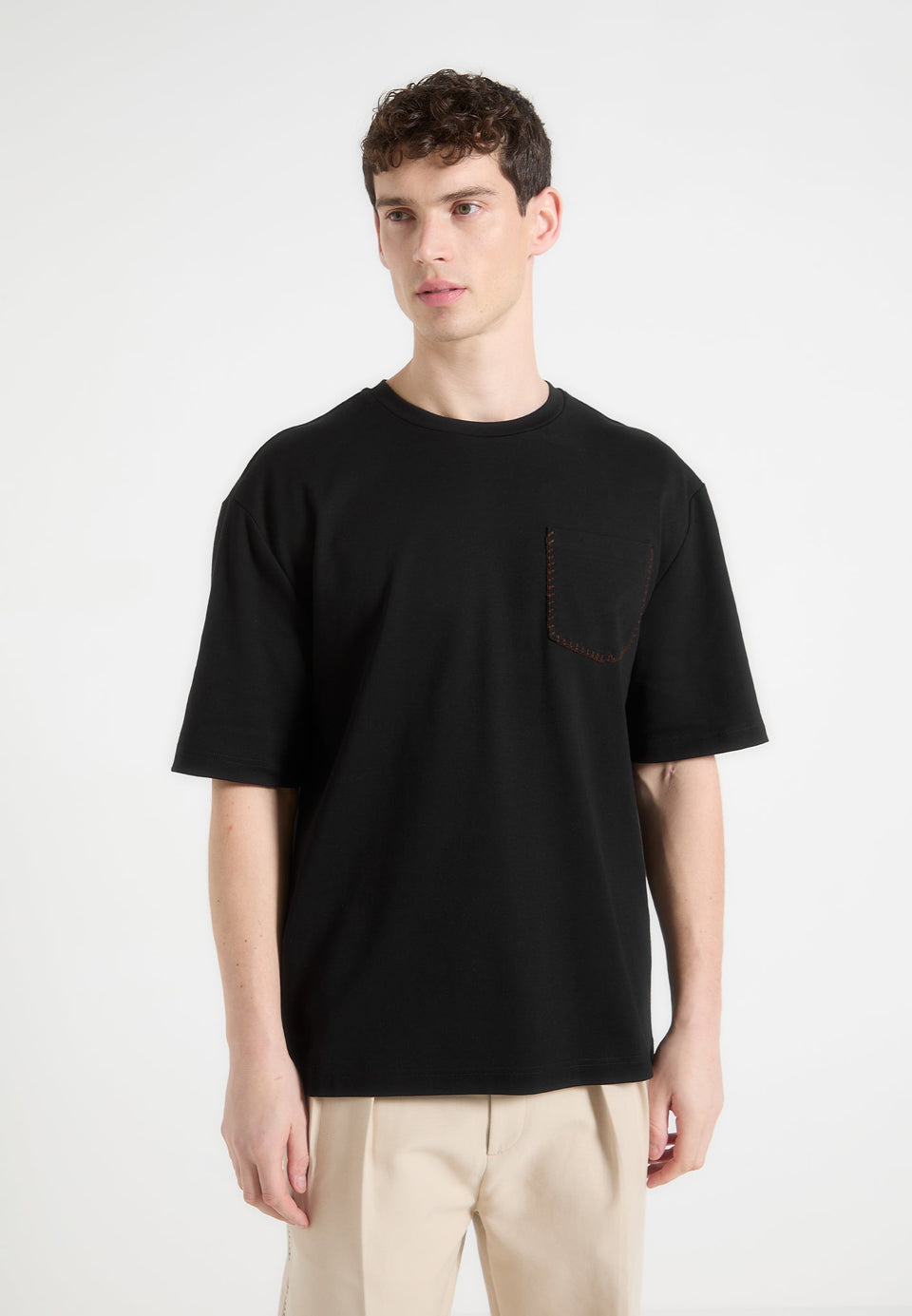whipstitch-pocket-cotton-t-shirt-black