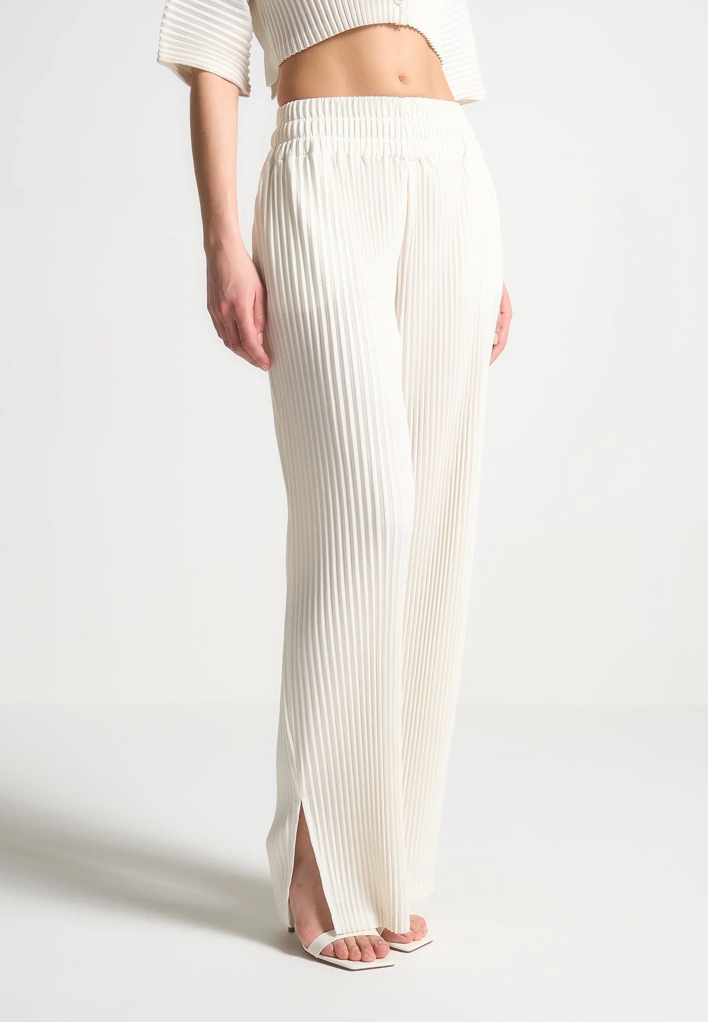 Lila - Pleated Pants - Off White