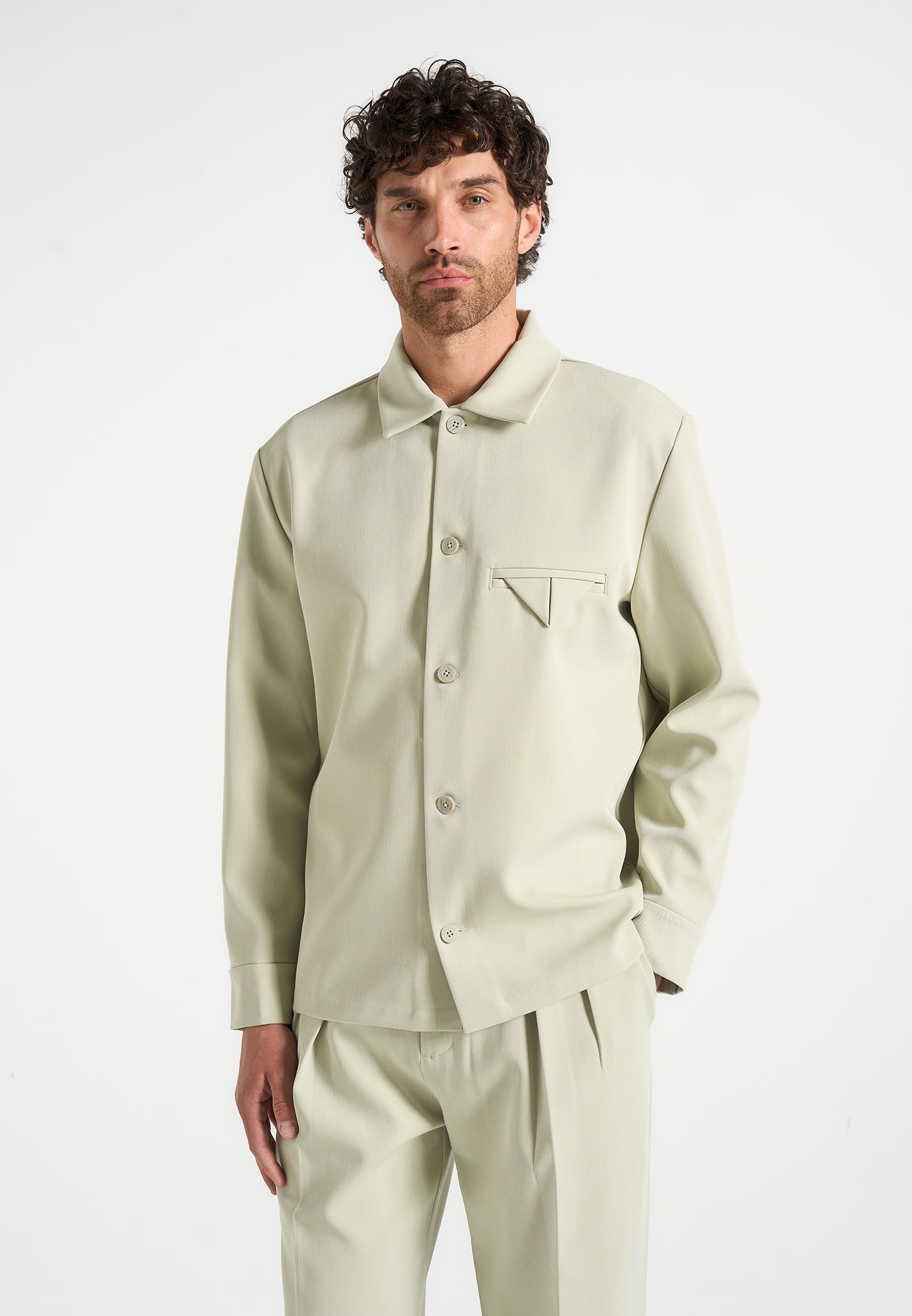 nils-hatched-tailored-overshirt-sage 