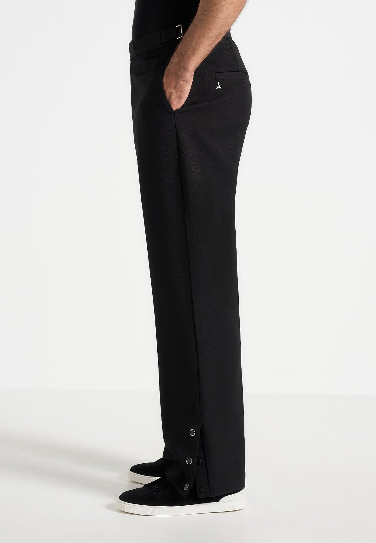 Boris - Relaxed Fit Tailored Button Cuff Pants - Black