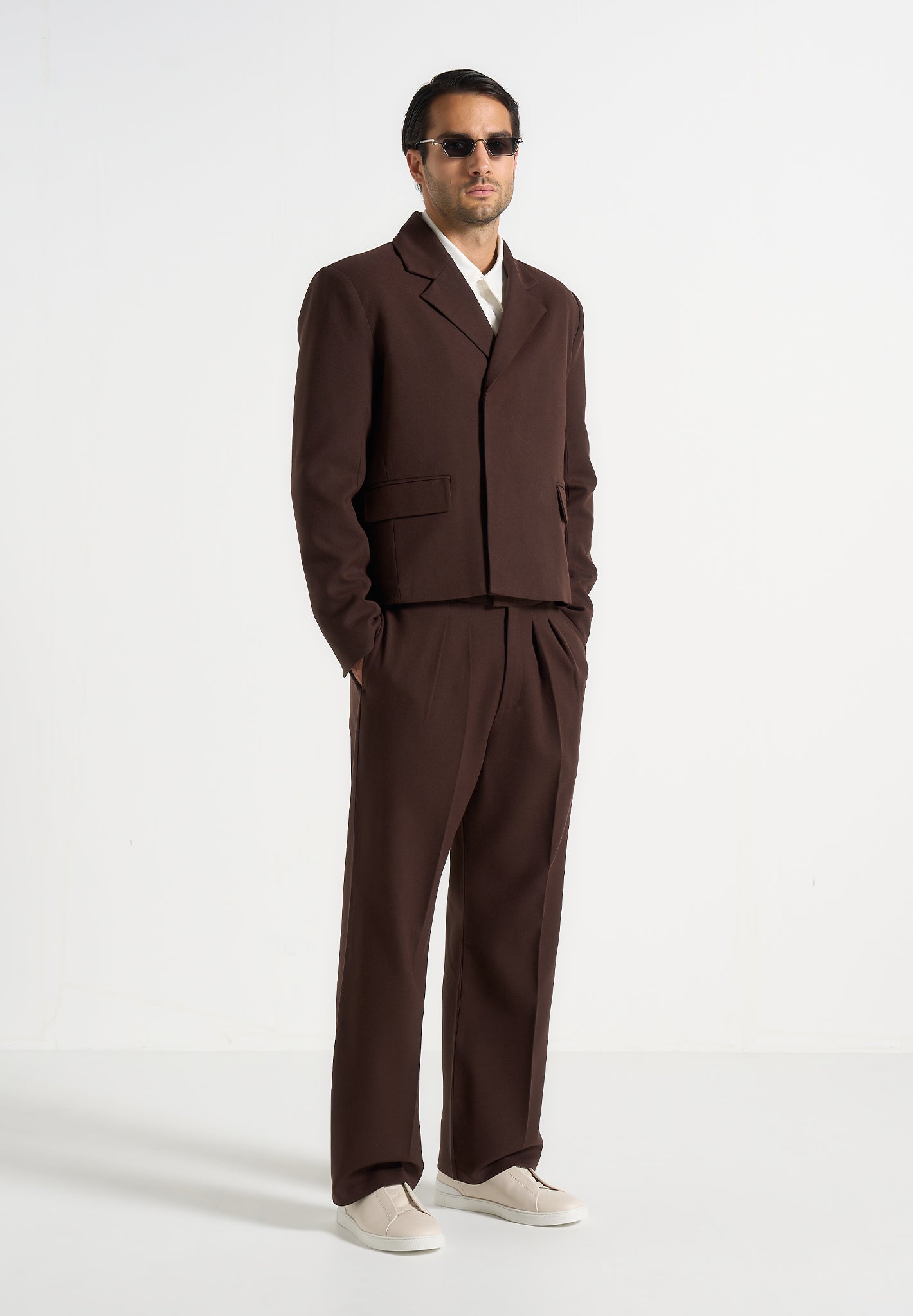 hector-double-breasted-tailored-cropped-blazer-brown 