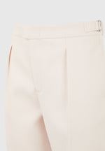 twill-pleated-shorts-cream