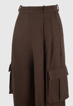 tailored-pleated-cargo-trousers-brown