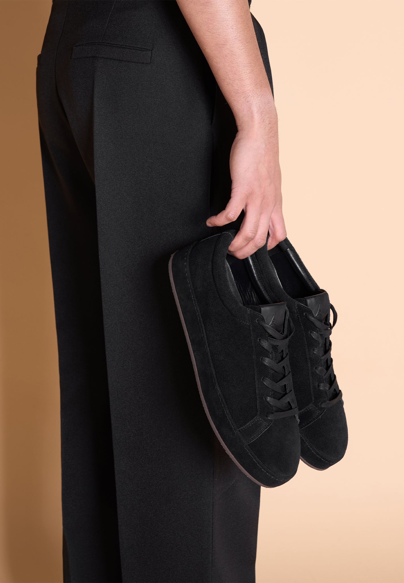 cannes-suede-sneaker-midnight