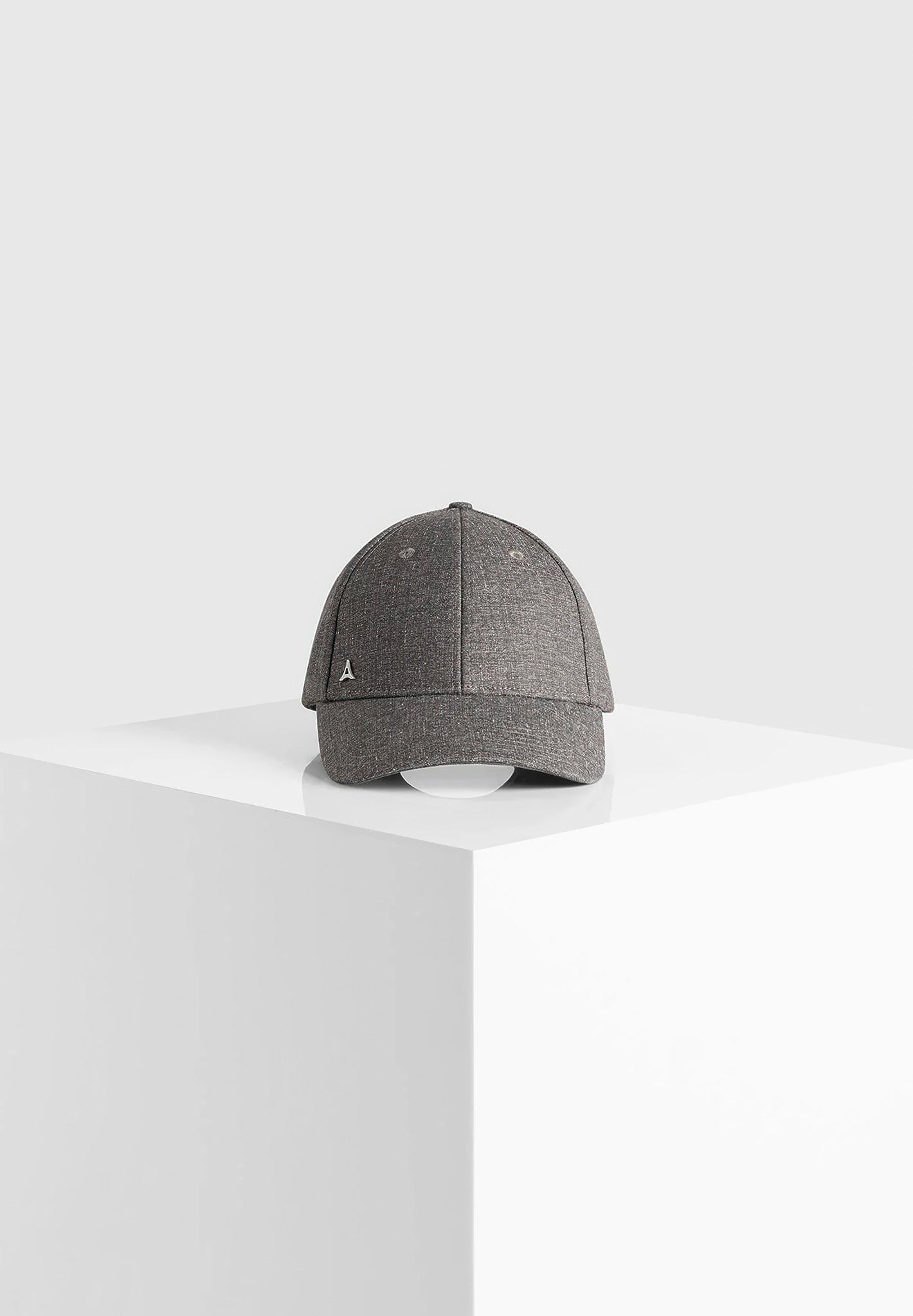 textured-cap-grey