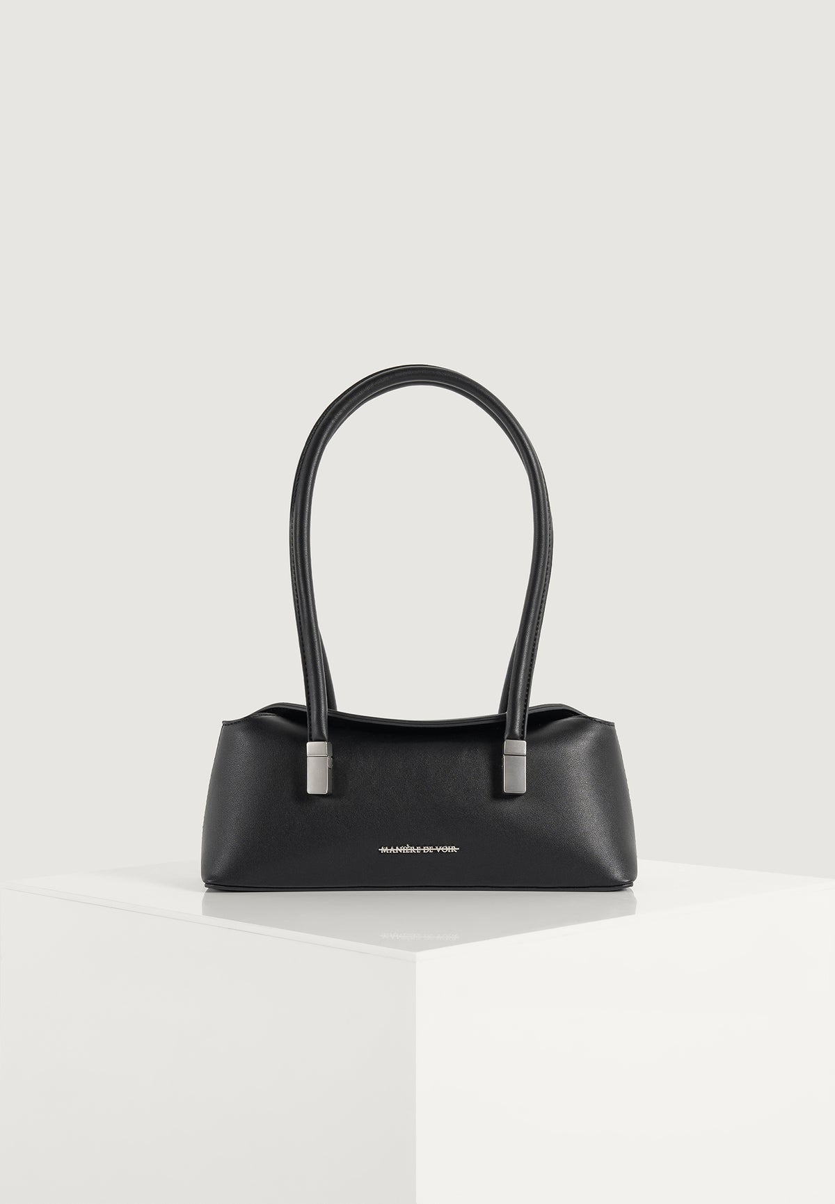Annelise - Leather Baguette Bag - Black