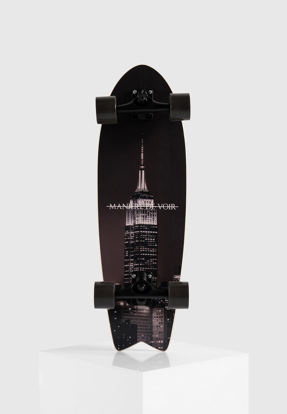 nyc-skateboard-brown