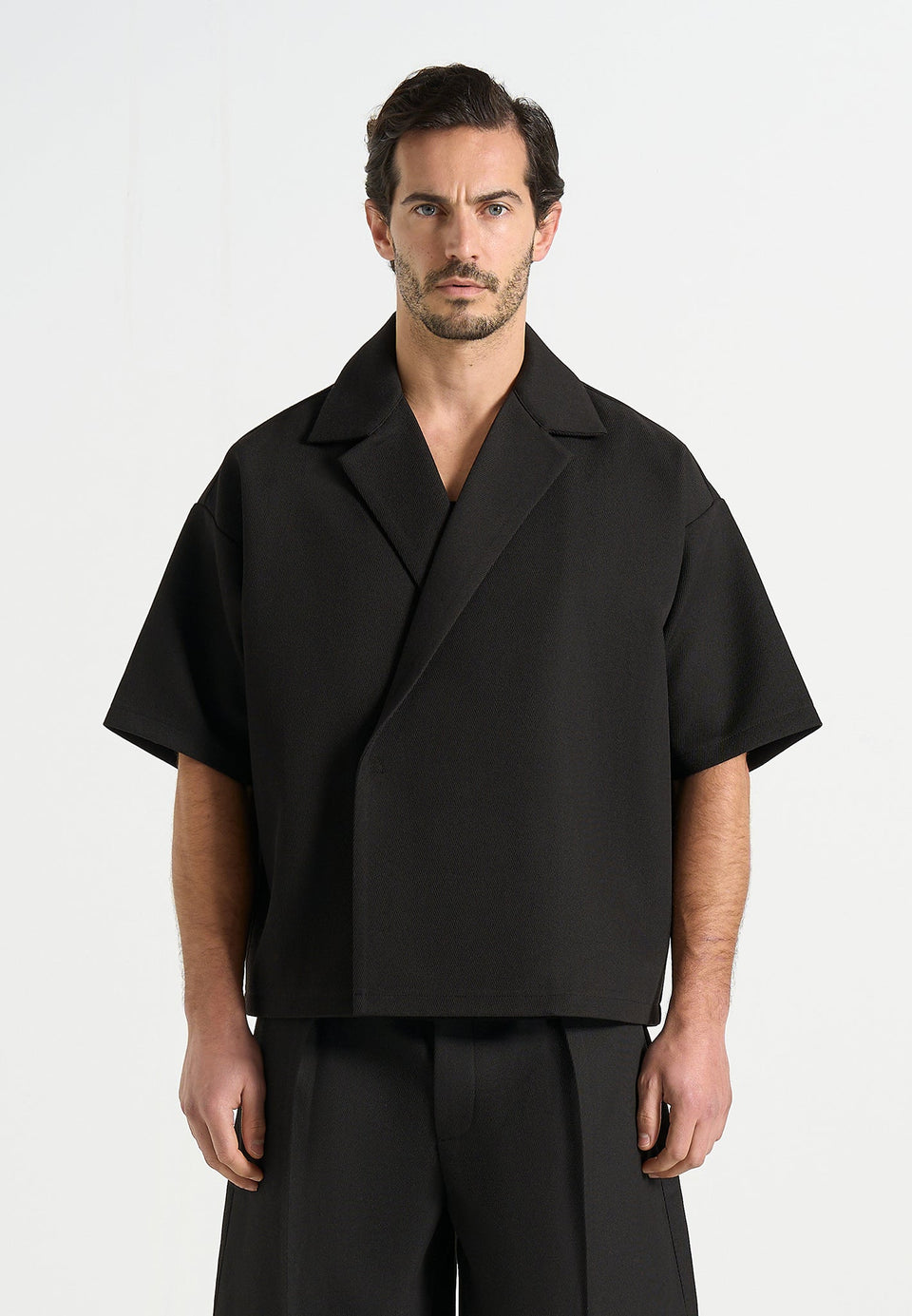 abel-boxy-twill-double-breasted-shirt-black