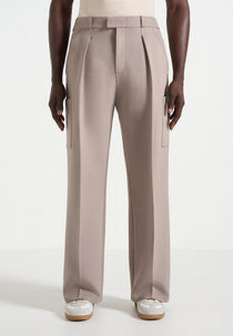 Luca - Relaxed Fit Pleated Pocket Pants - Mushroom