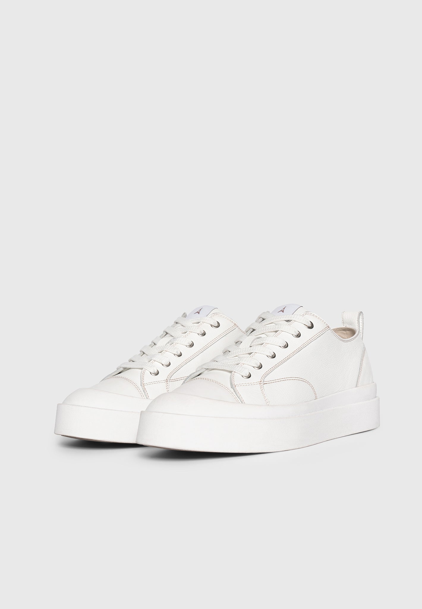 vienna-leather-contrast-stitch-sneakers-white