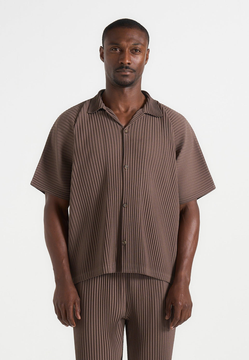 justin-pleated-boxy-shirt-brown