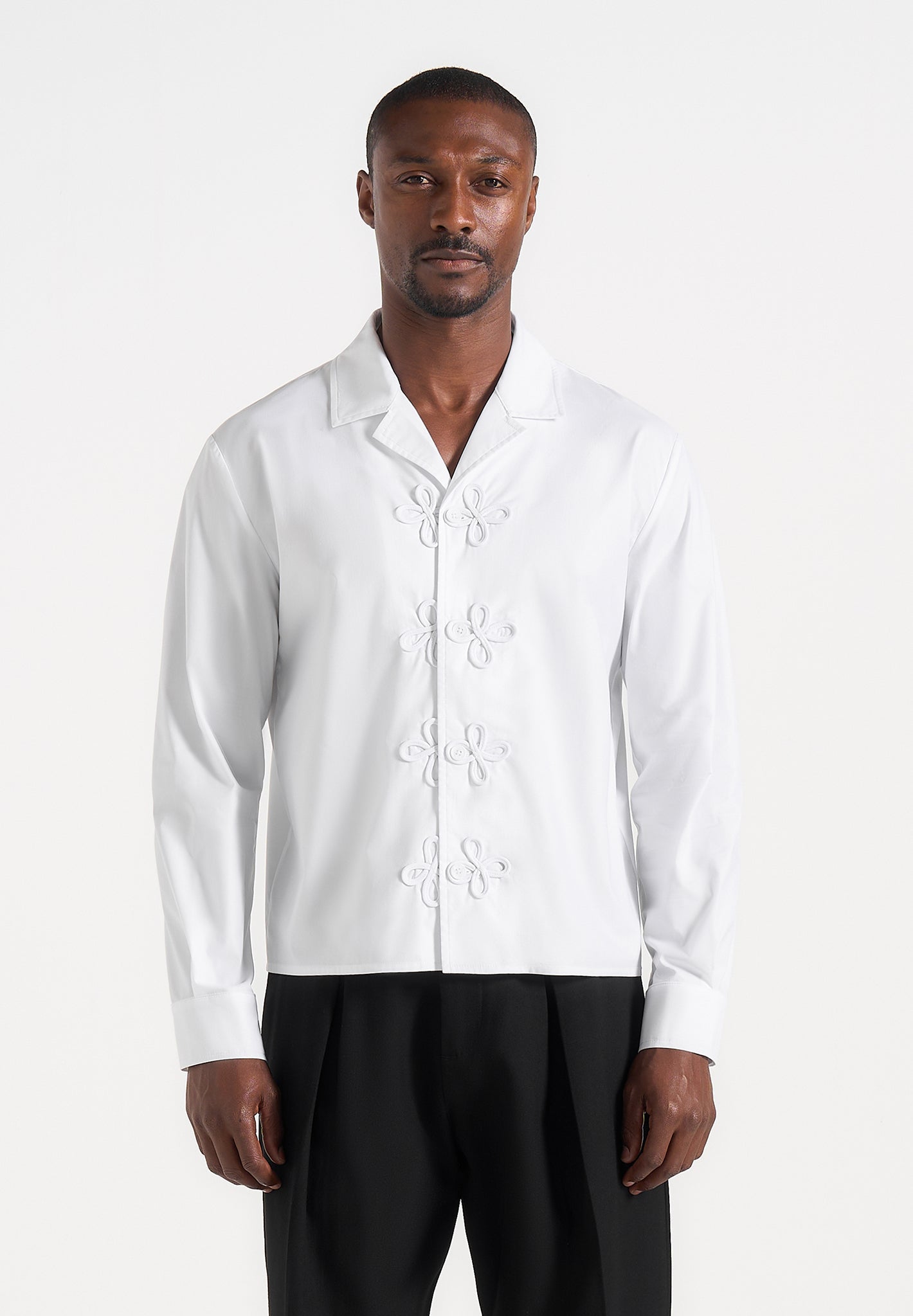 valen-applique-detail-long-sleeve-shirt-white