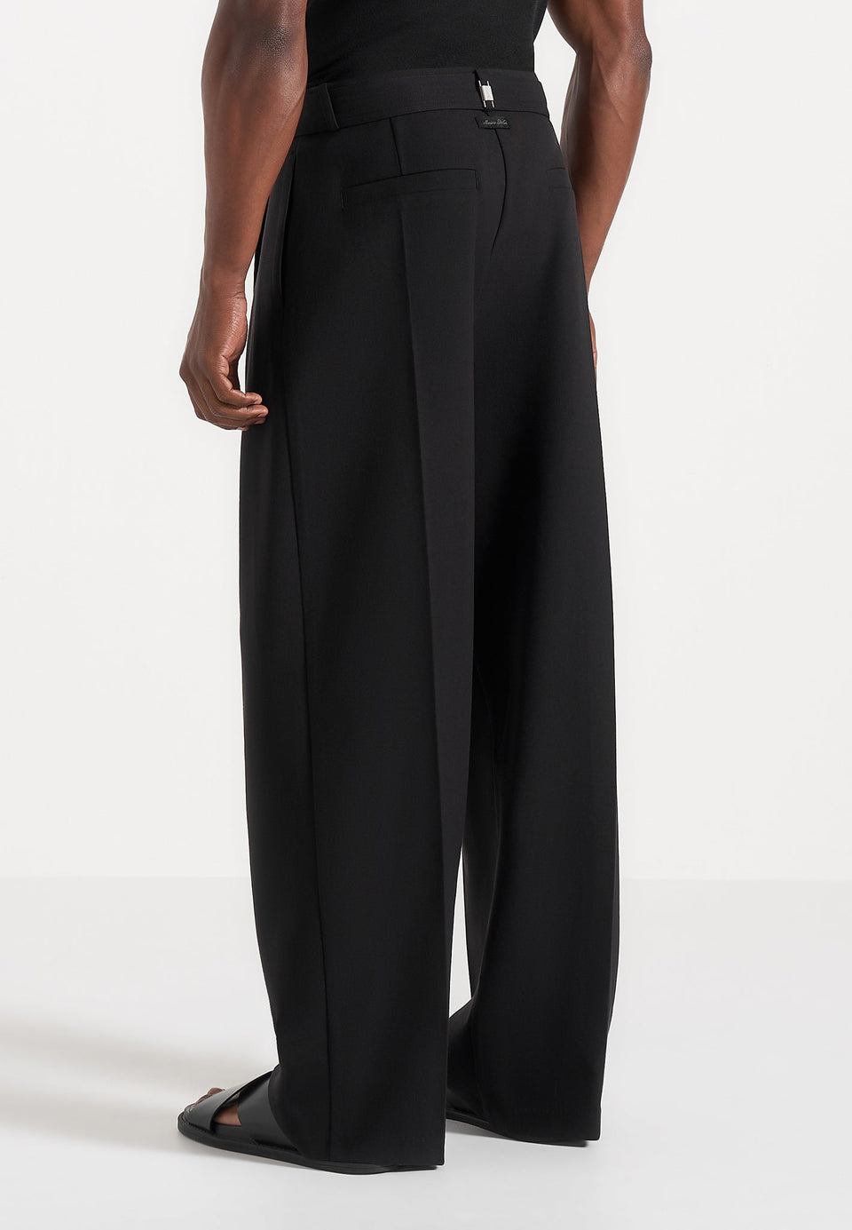 loic-wide-leg-tailored-trousers-with-belt-black