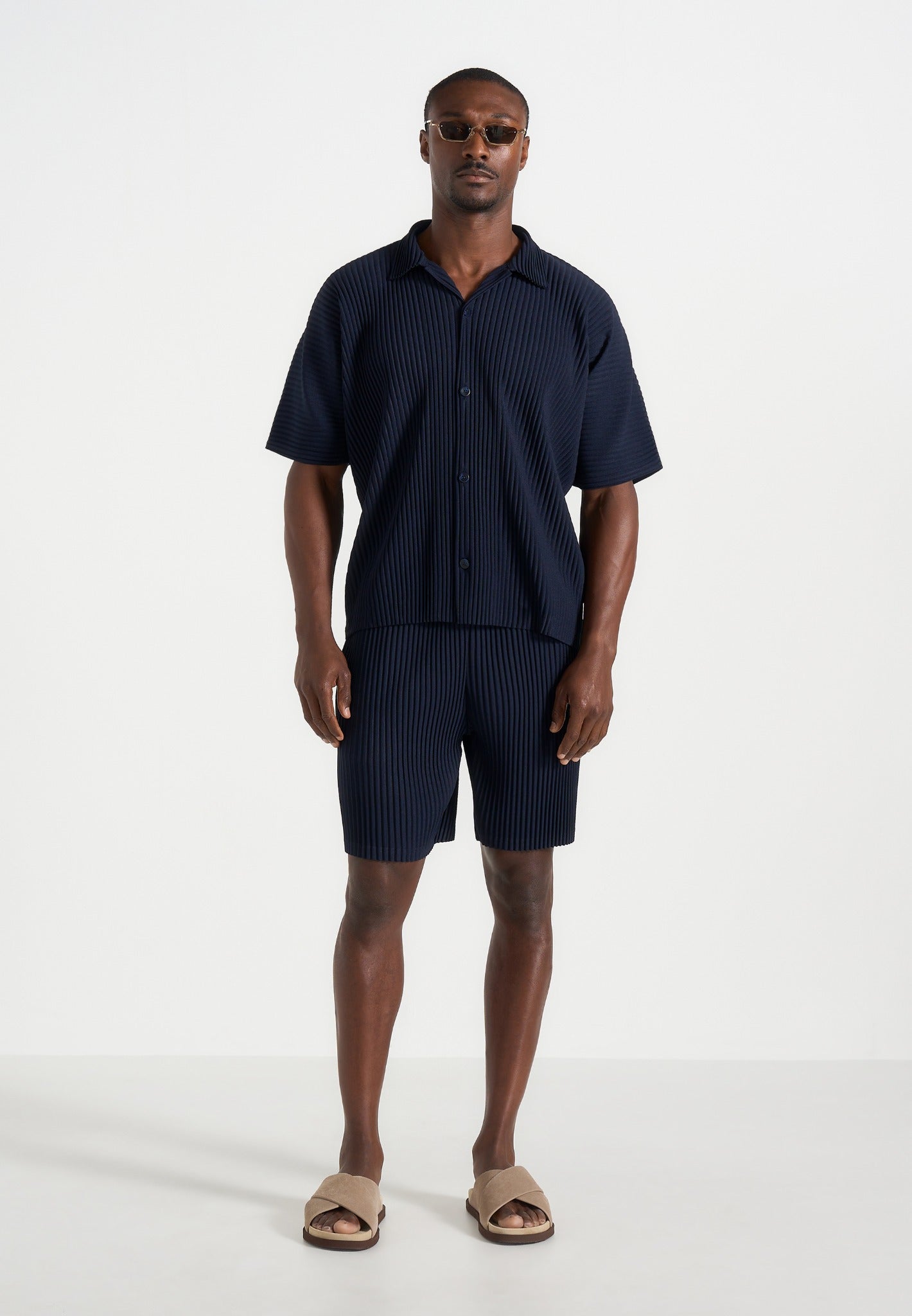 Justin - Pleated Boxy Shirt - Navy