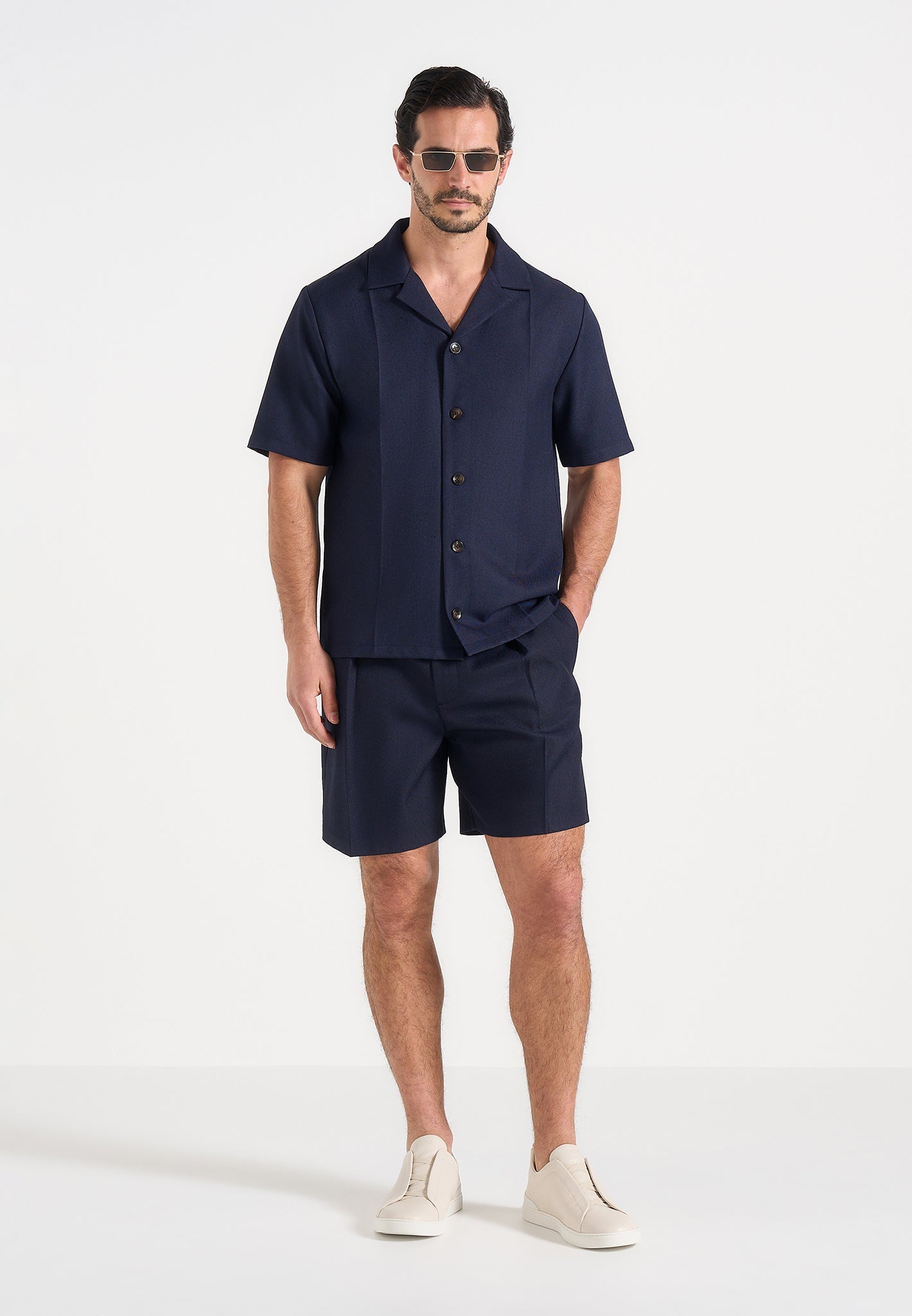 marin-tailored-pleated-shorts-navy