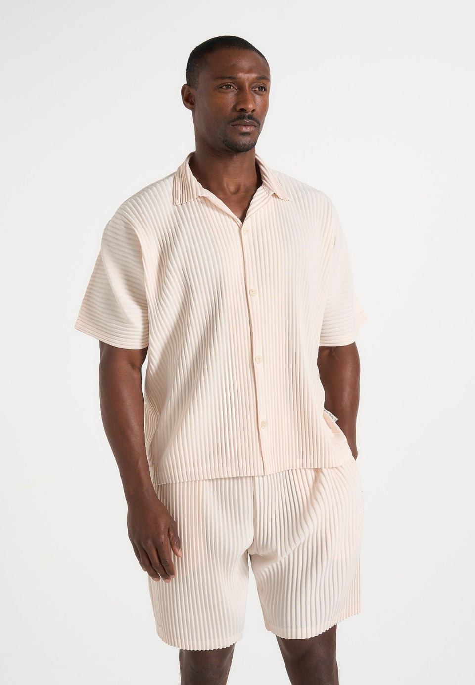 justin-pleated-boxy-shirt-cream