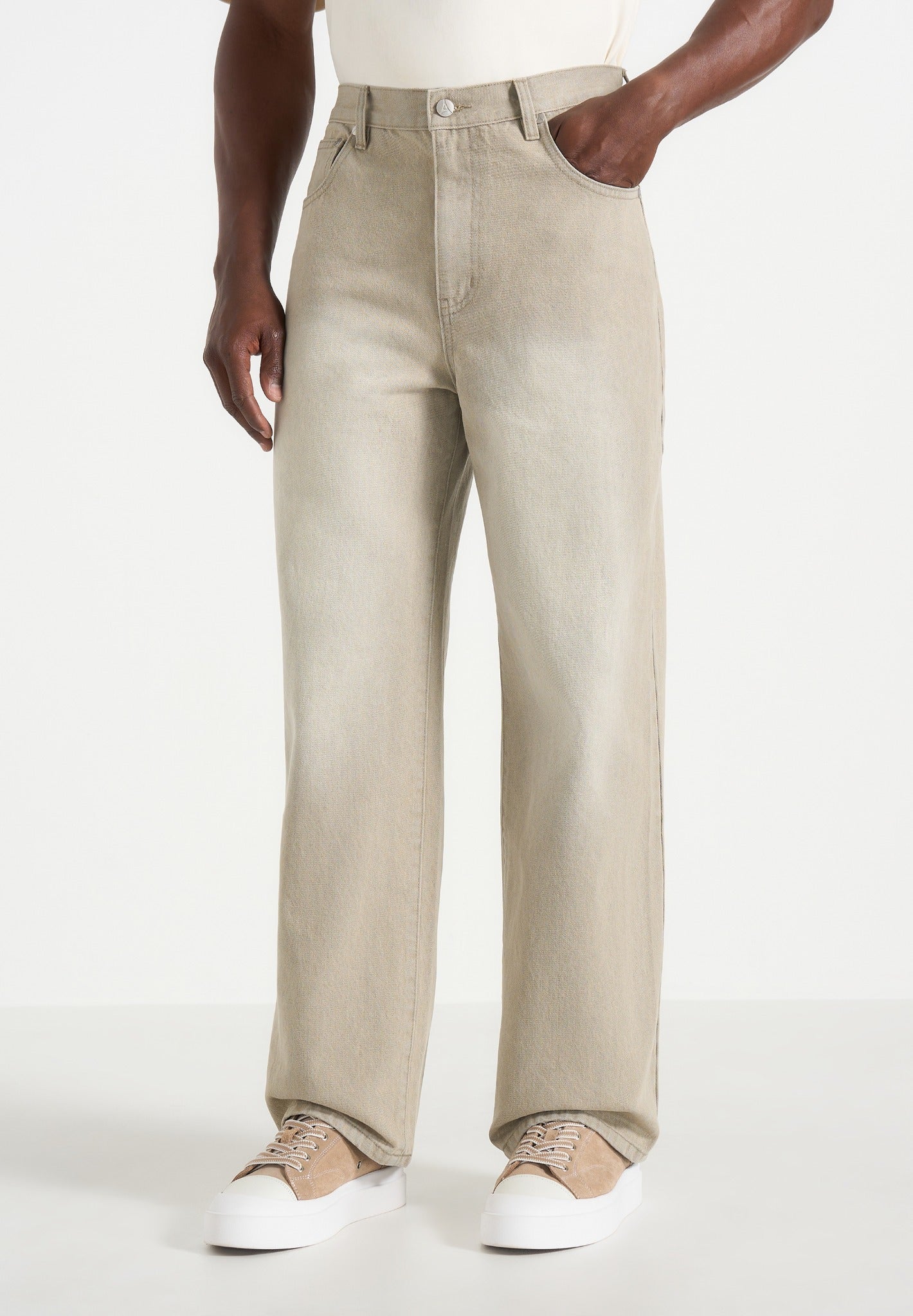 DN002 - Relaxed Fit Denim Jeans - Beige