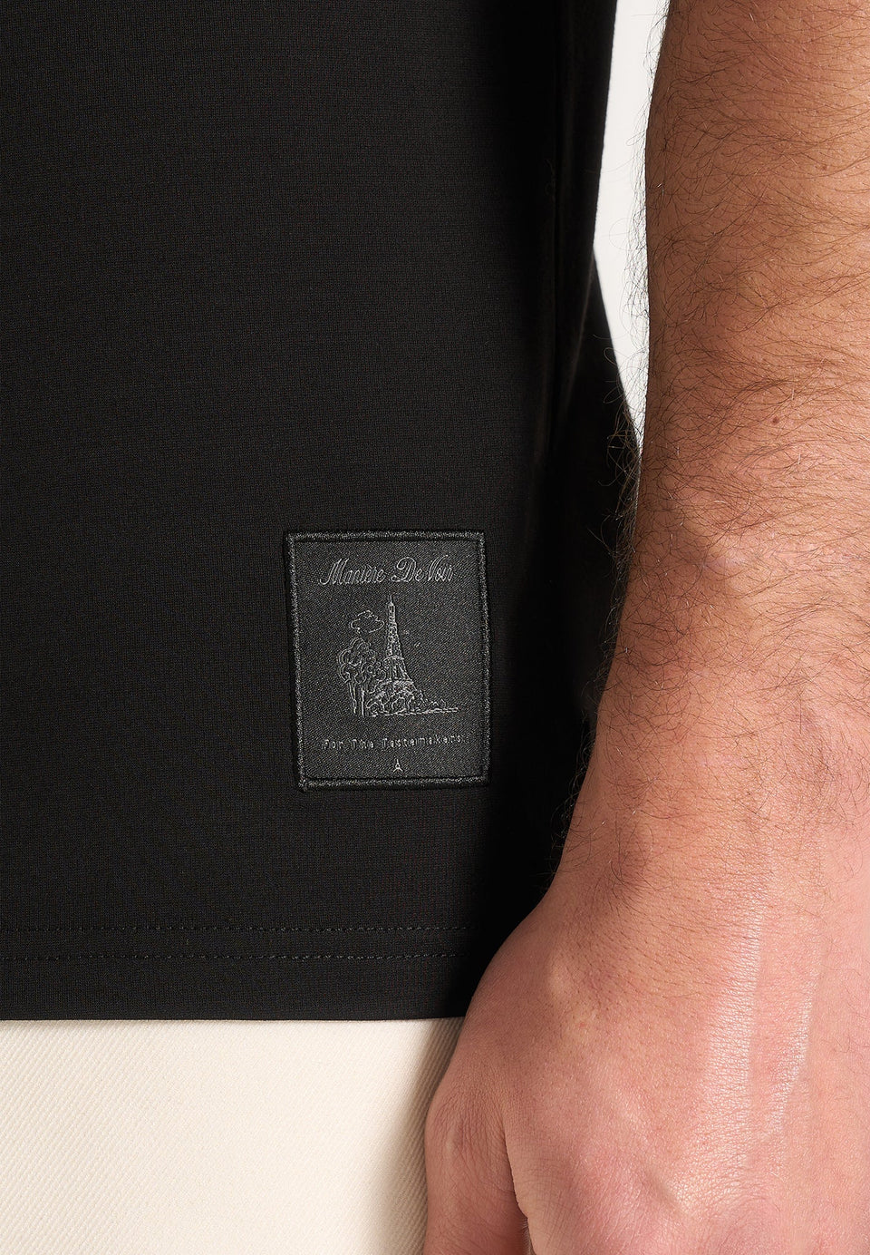 ts003-fitted-luxe-t-shirt-black-1