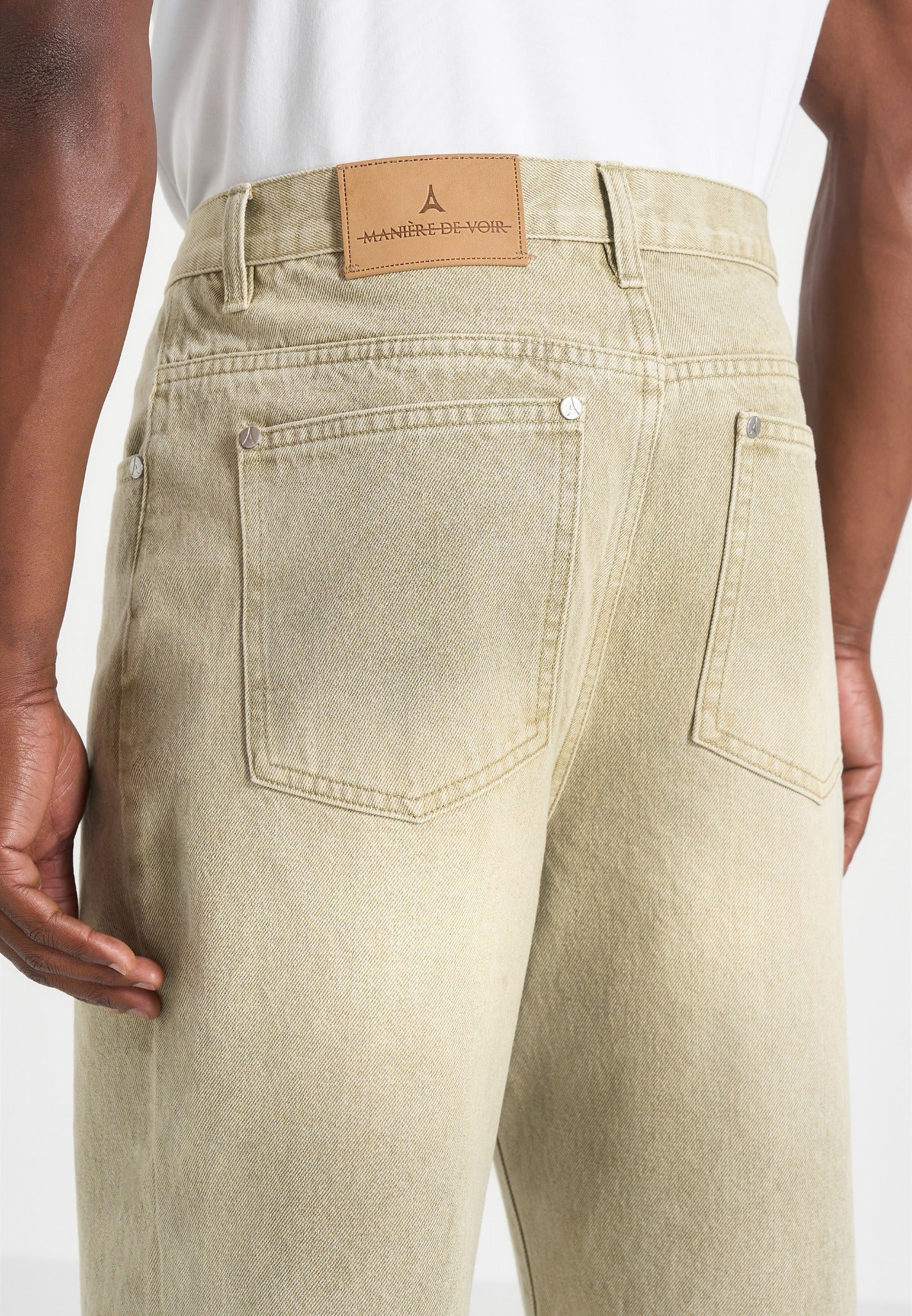 DN002 - Relaxed Fit Denim Jeans - Sage