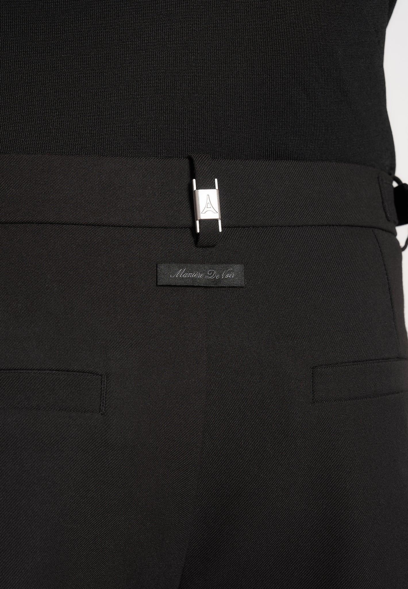 marin-tailored-pleated-shorts-black