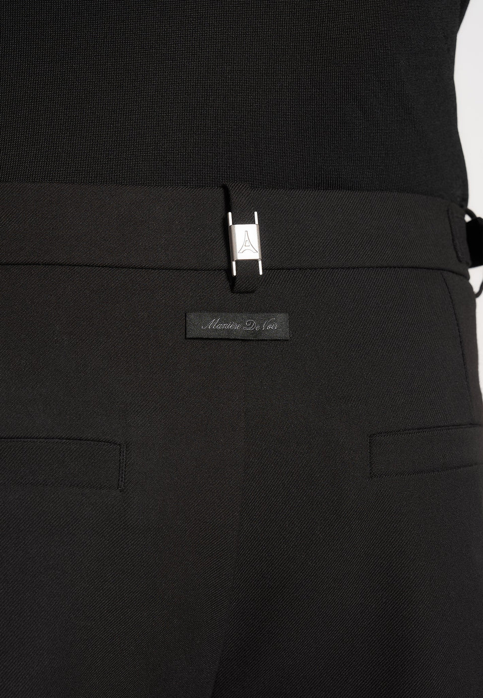 marin-tailored-pleated-shorts-black