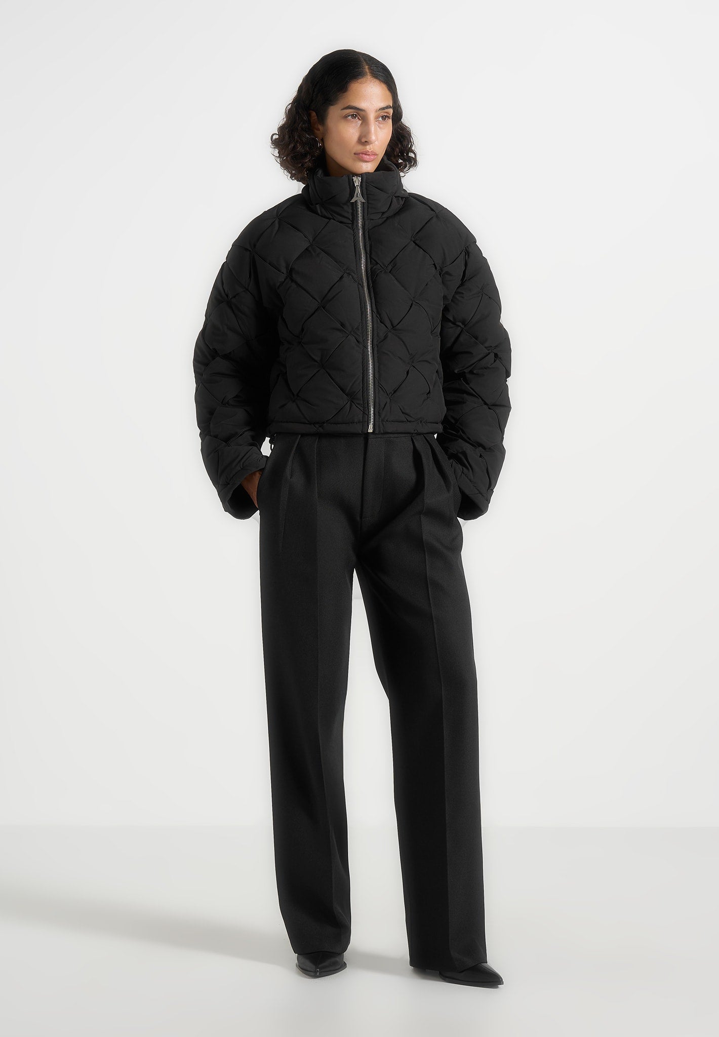 woven-interlock-puffer-jacket-black-1