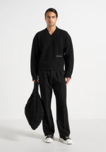 Remi - V-Neck Signature Knit Jumper - Black