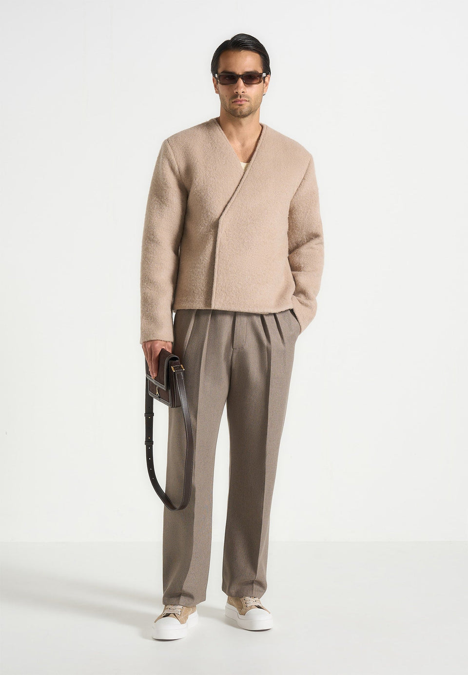 loris-kimono-minimal-wool-jacket-beige
