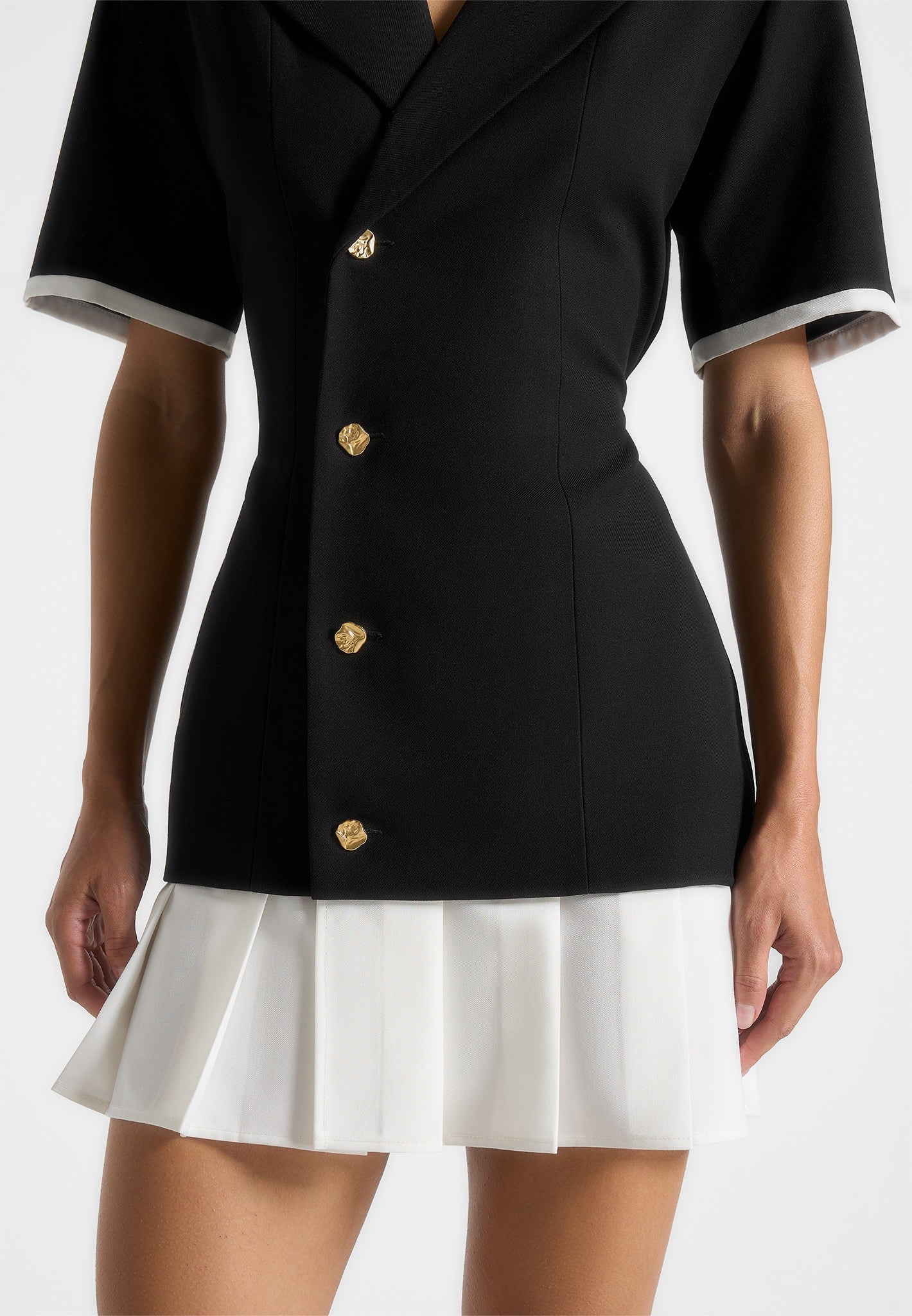 baya-tailored-cinch-waist-pleated-blazer-dress-black