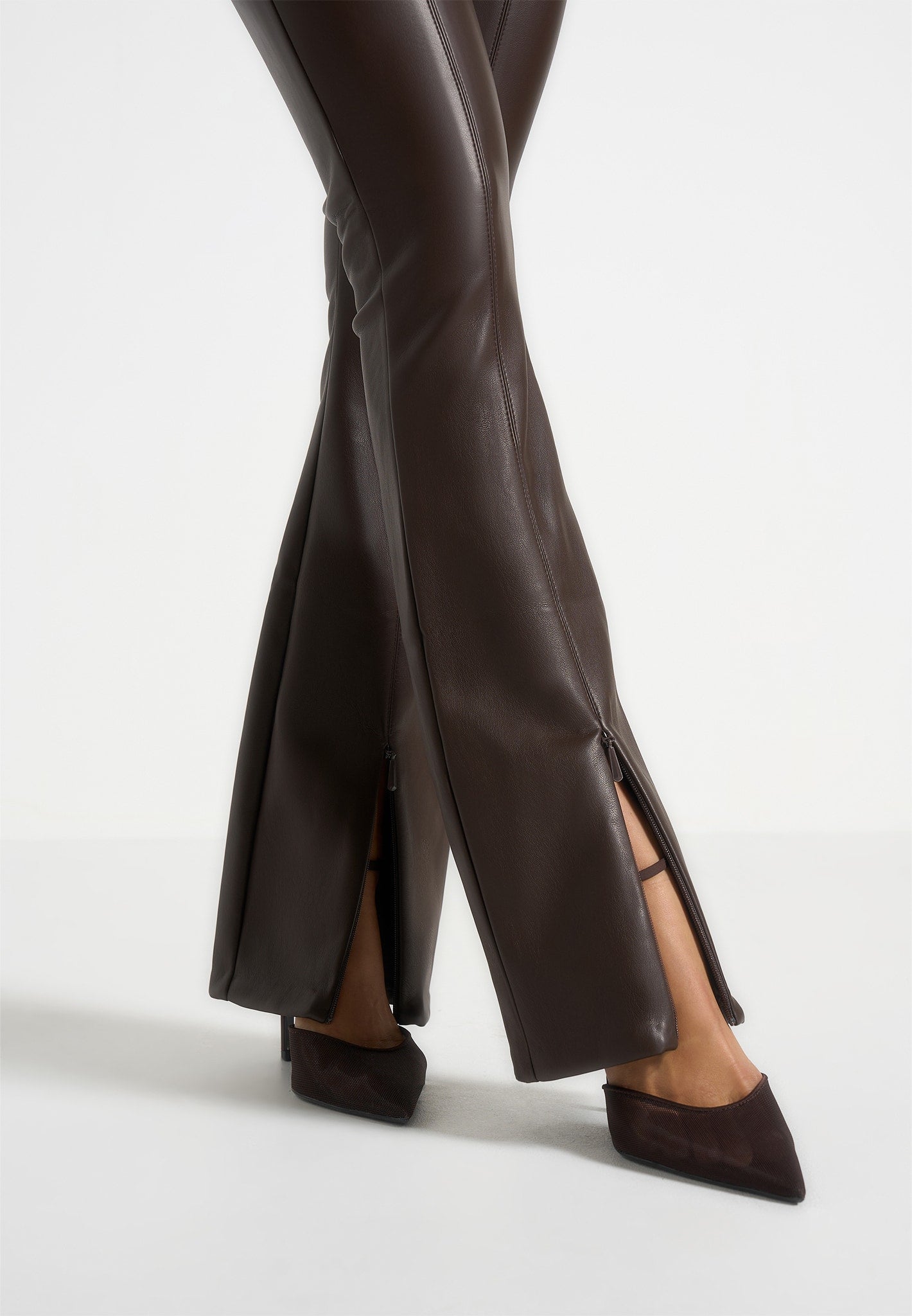 ninon-leather-fit-and-flare-leggings-with-chain-brown