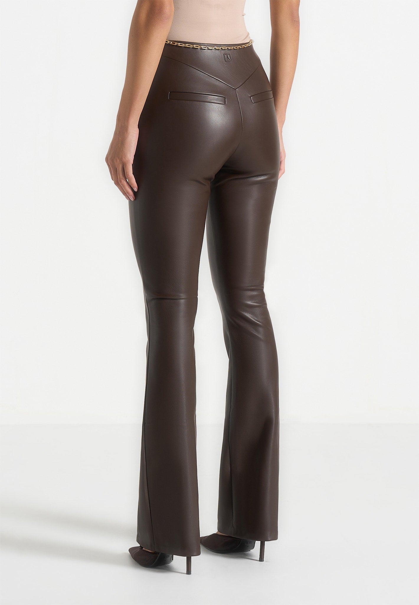 ninon-leather-fit-and-flare-leggings-with-chain-brown