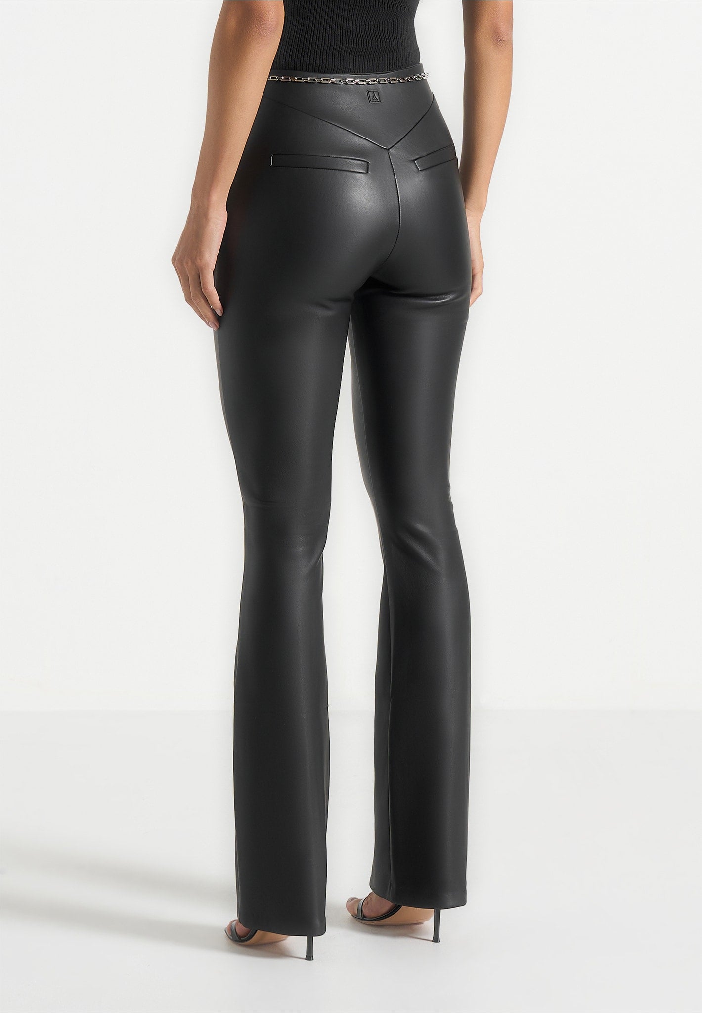 ninon-leather-fit-and-flare-leggings-with-chain-black