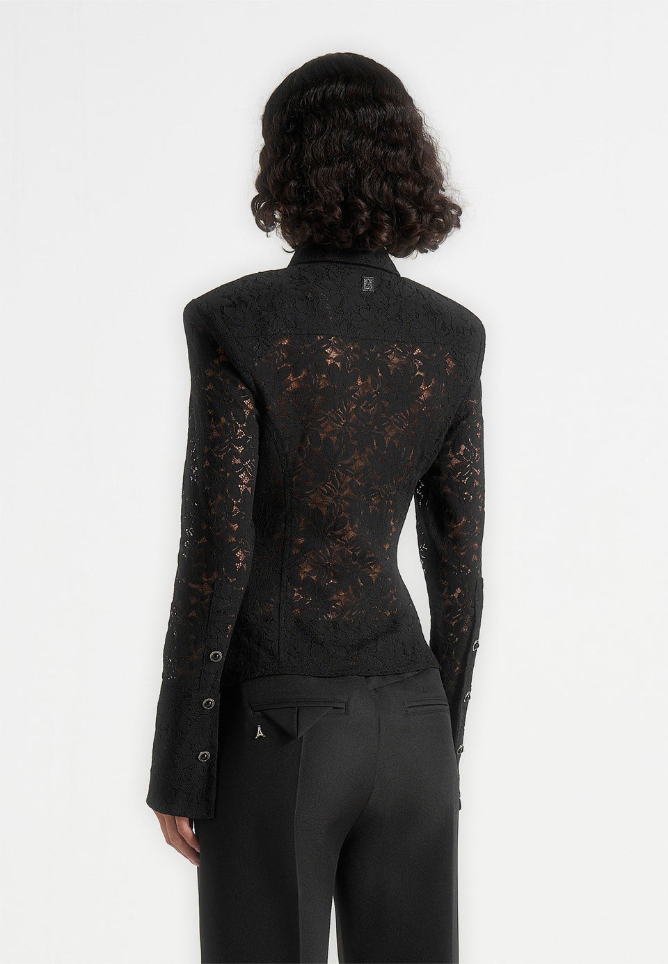 sila-wide-shoulder-lace-angled-shirt-black