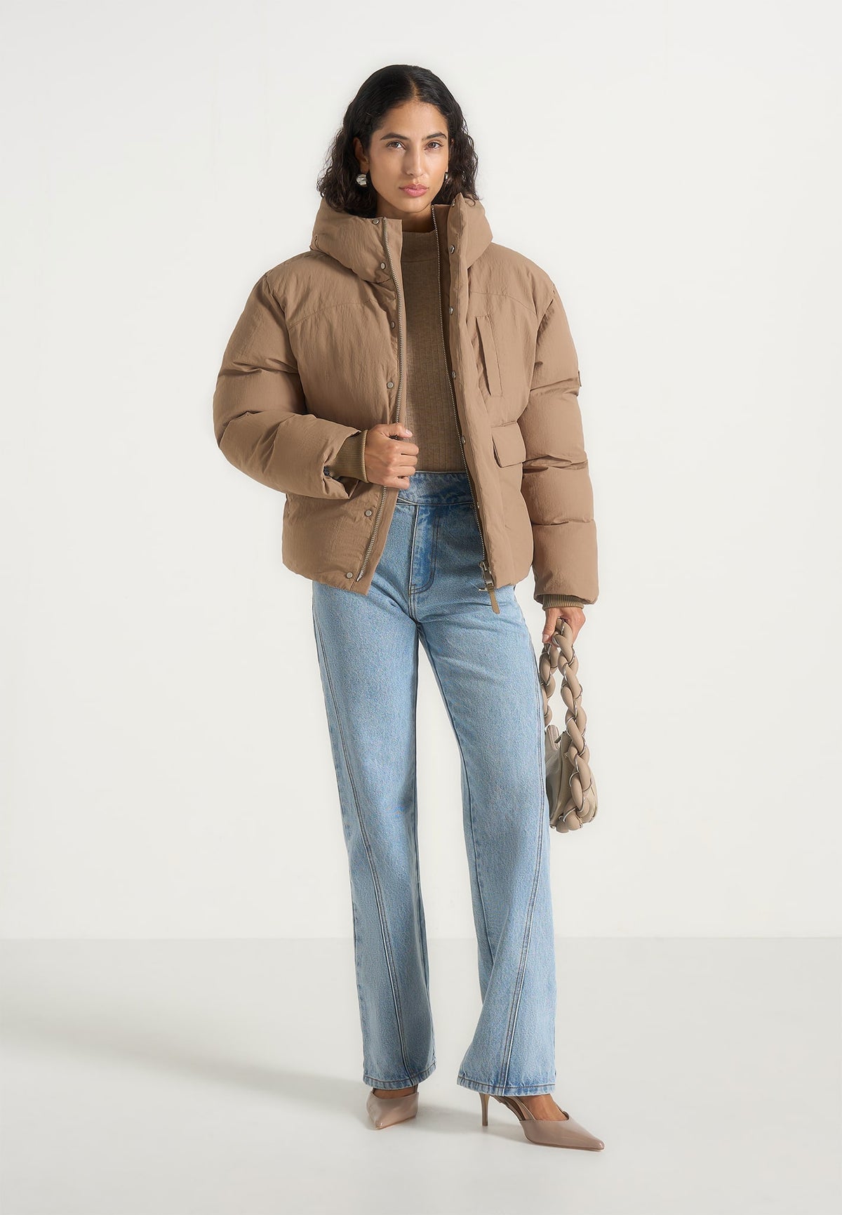 Casey - Unisex Minimal Raglan Puffer Jacket - Taupe