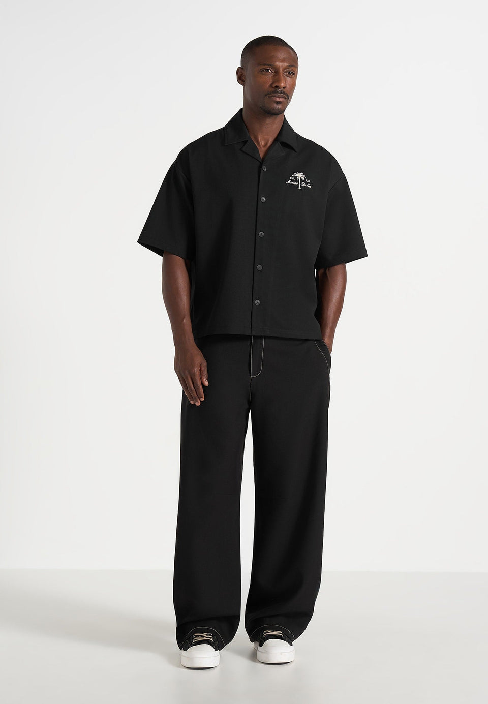 alexis-unisex-cote-dazur-boxy-shirt-black