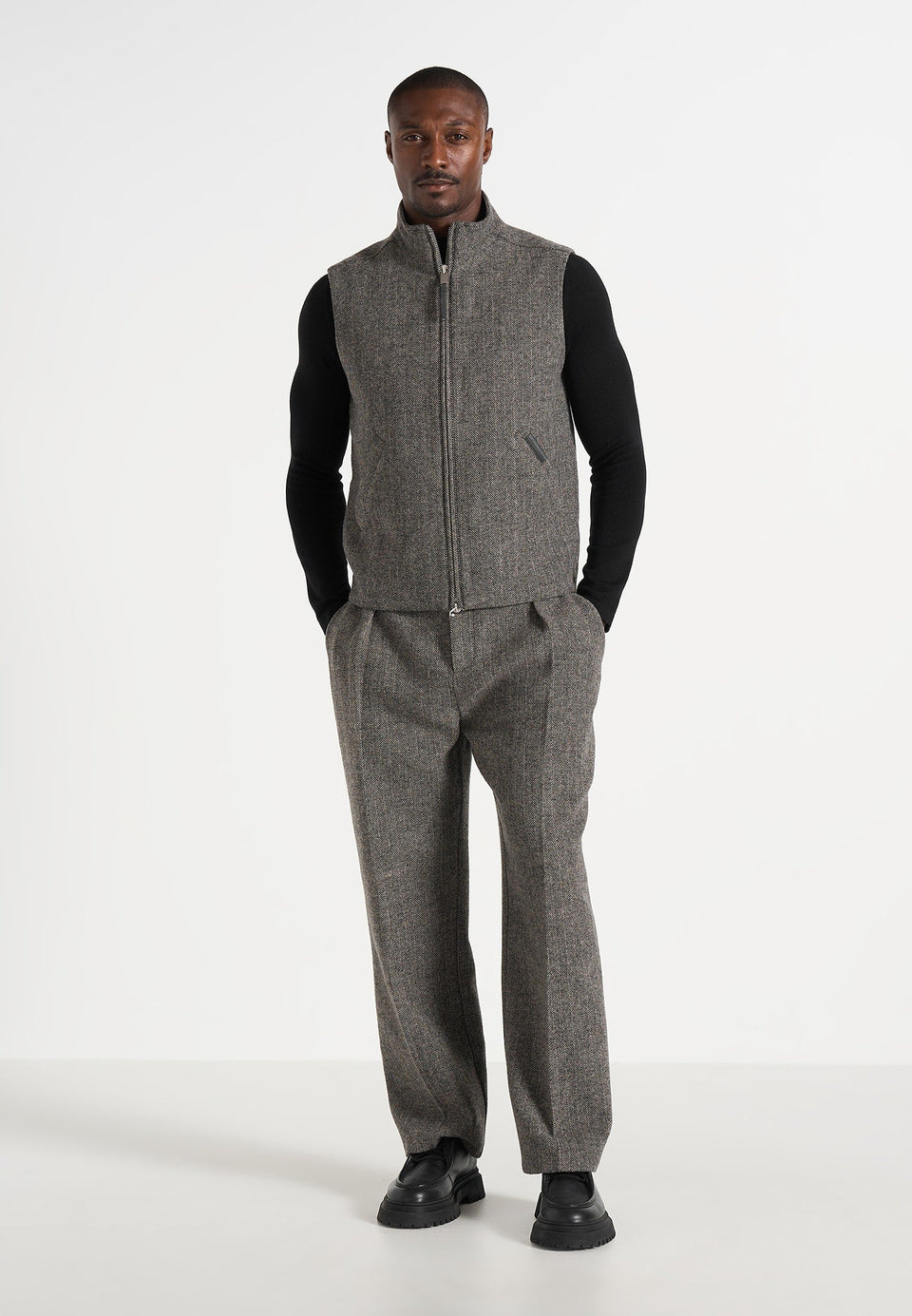 dorian-herringbone-wool-pleated-trousers-grey