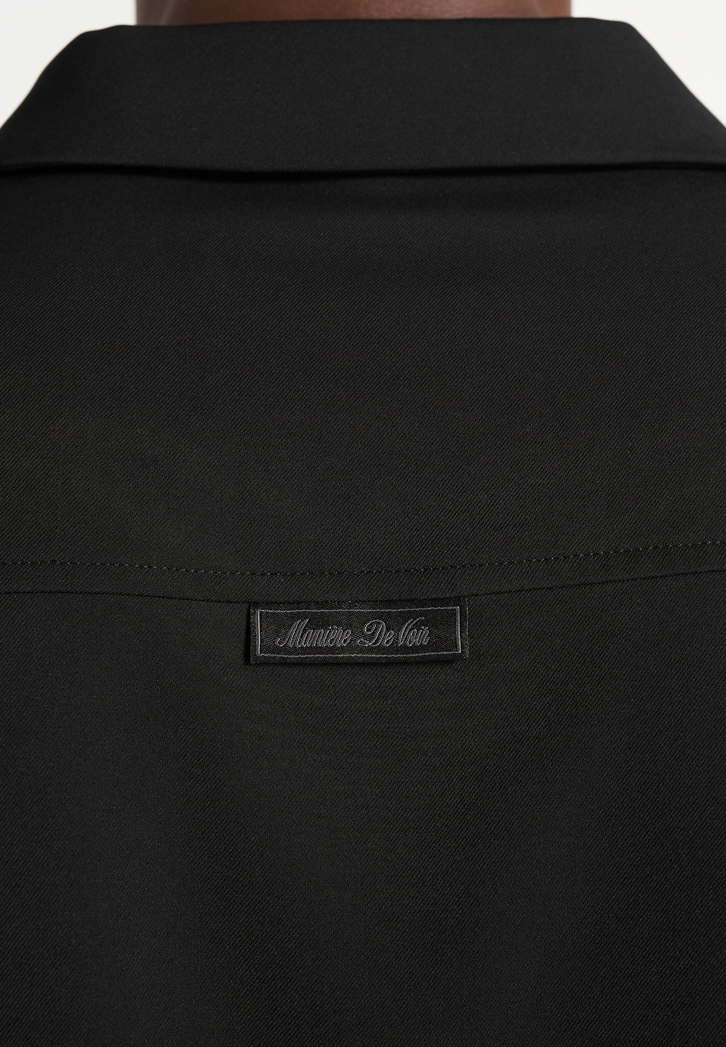 valen-applique-detail-long-sleeve-shirt-black