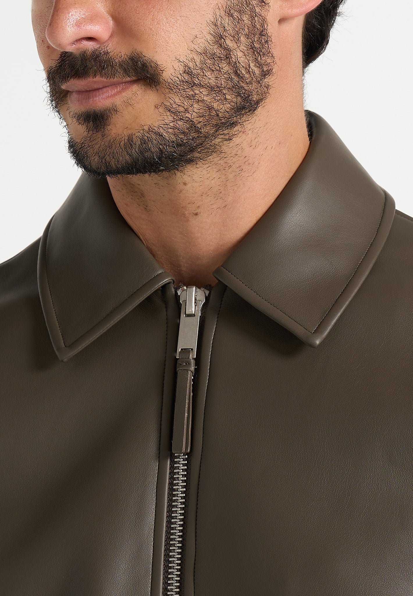 Yves - Minimal Leather Jacket - Olive