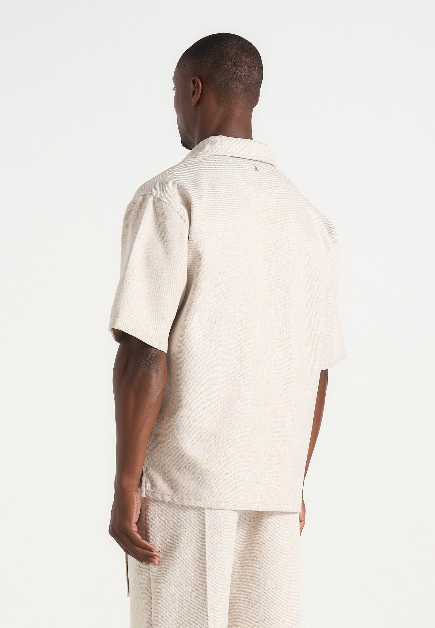 norbert-open-collar-textured-drawstring-shirt-cream